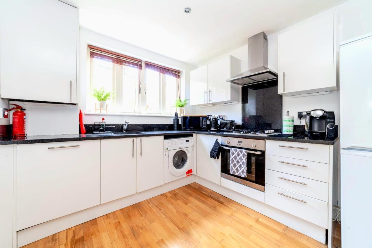 Comfy 2 Bed With Private Garden,battersea Ldn Lejlighed *