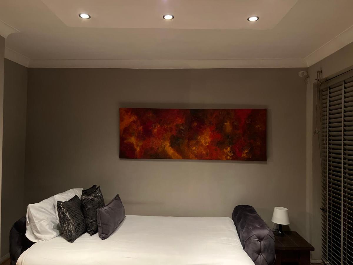 Twilight Apartment