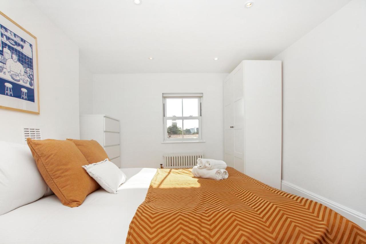 Bright, Stylish & Cosy 3-bed Flat Near Mile End Lägenhet *