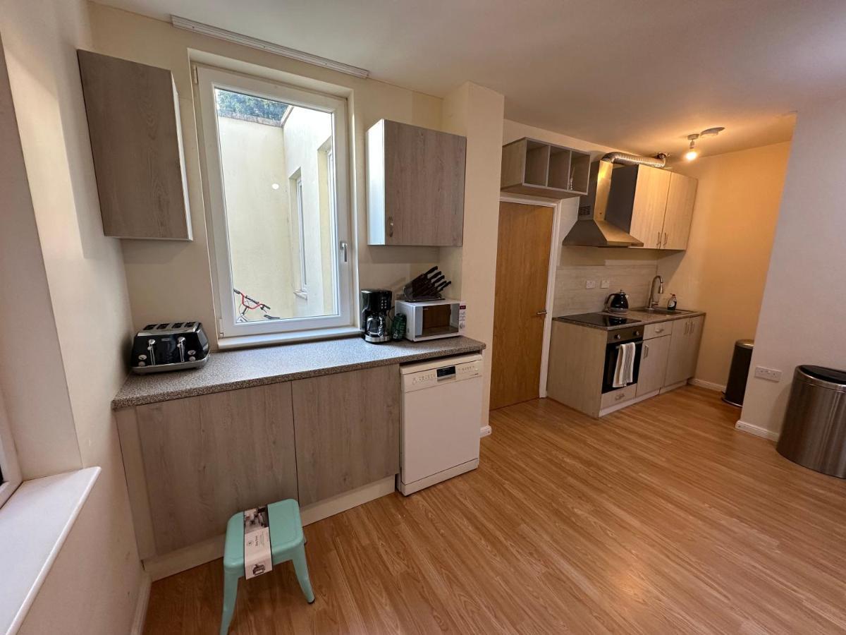North Spacious: 7-bedroom Group Retreat With Gym Holiday home *