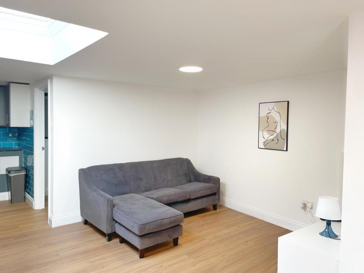 Prime Woolwich 2 Bed Gem Apartment *