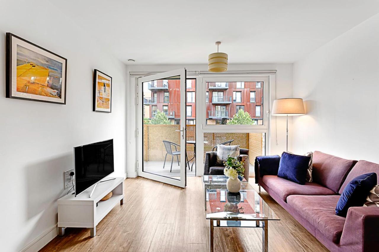 Apartment Beautiful In Surrey Quays *