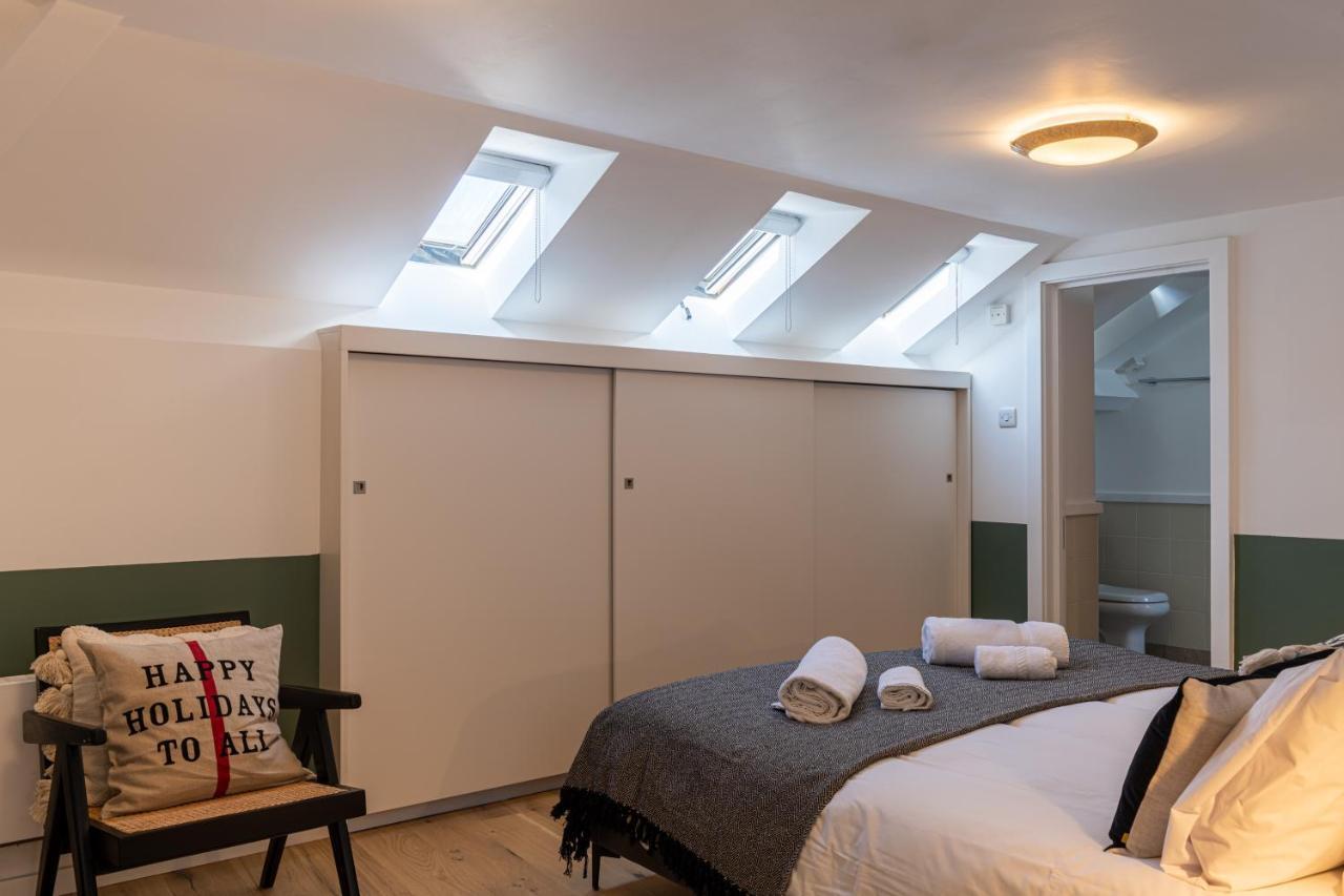 Apartment New 3bed With Air Con In Chelsea *