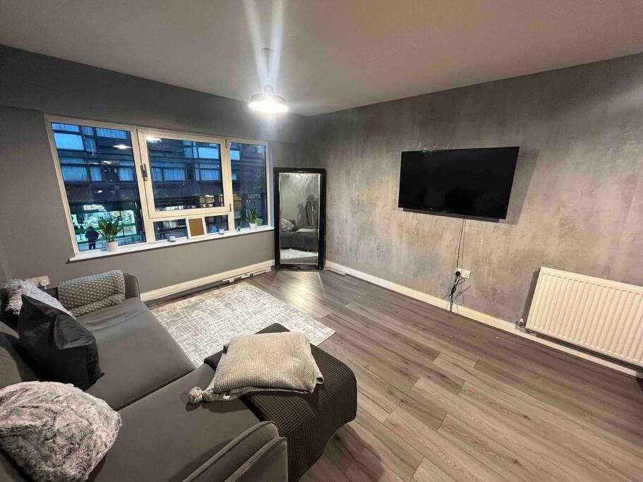 Barbican Apartment
