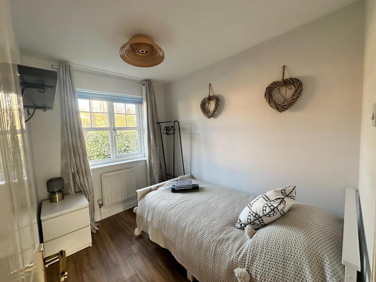 Hébergement de vacances 3 Bedroom House 2 Stops From Bridge