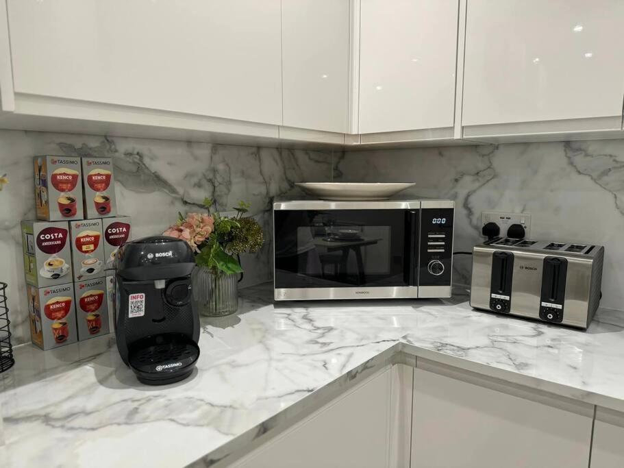 Modern 5 Bed Near Excel -big Ben Semesterbostad *