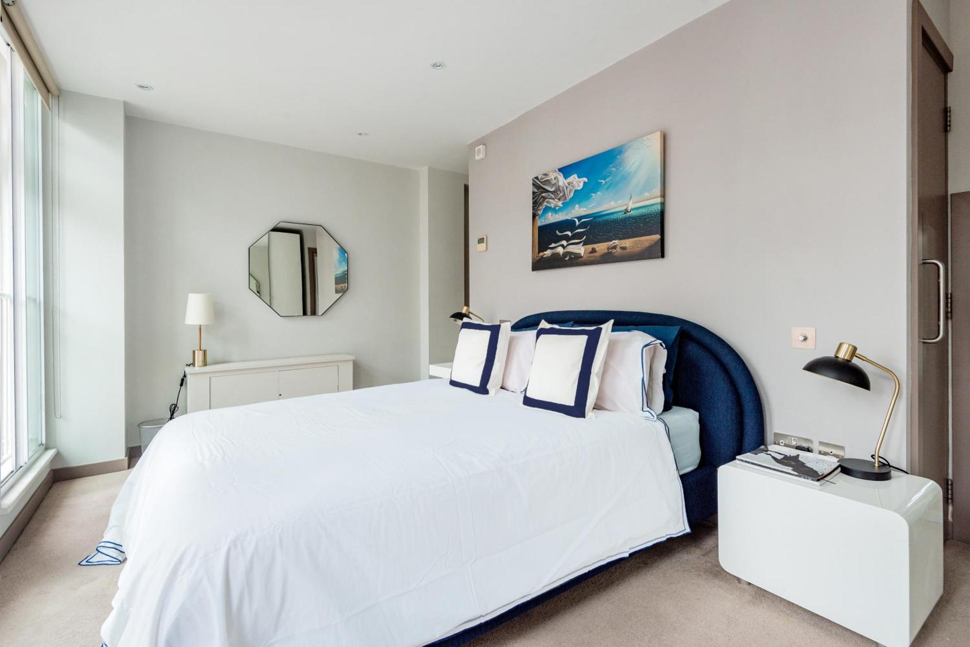 Arcore Premium Apartments: Mayfair * Londra