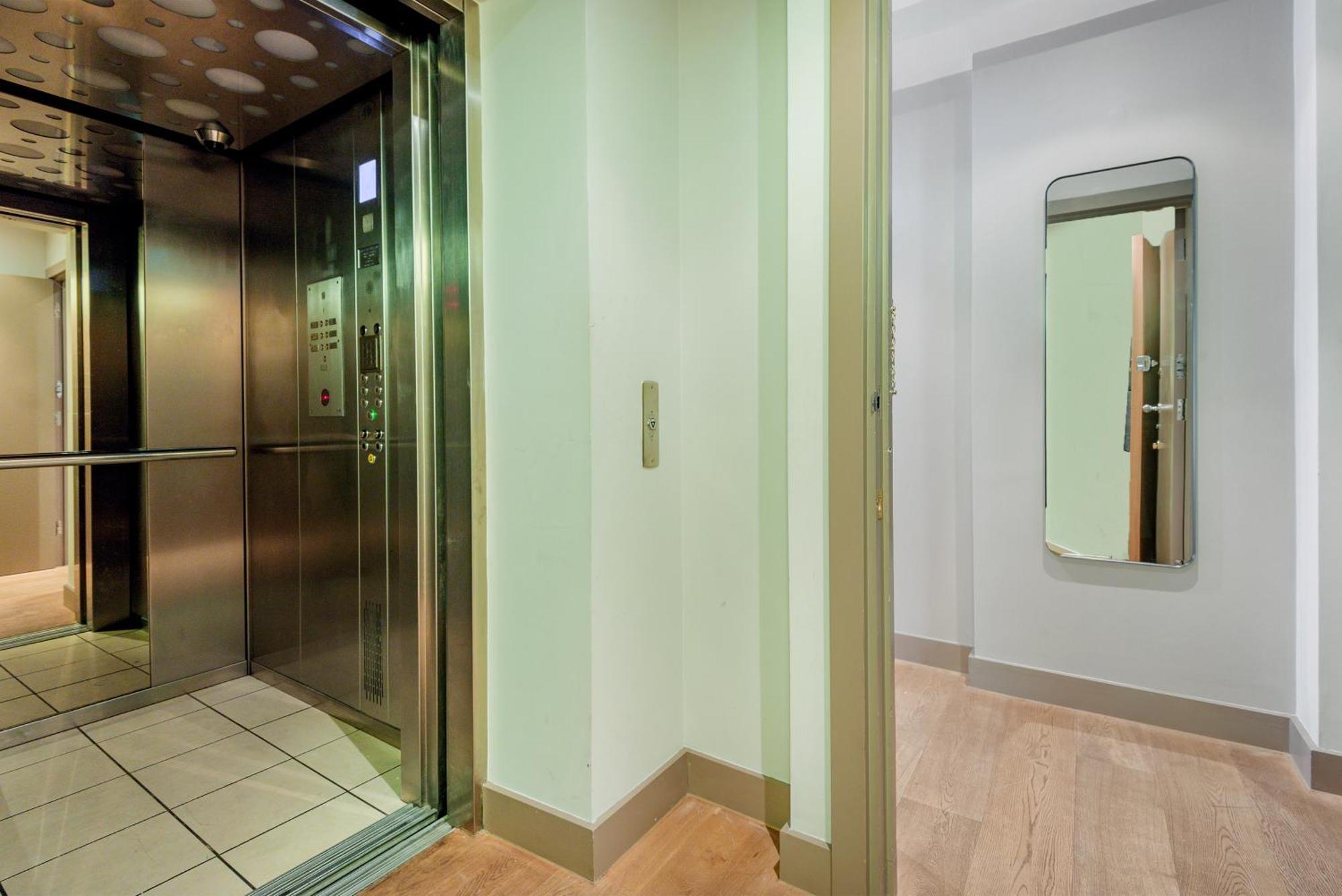 Arcore Premium Apartments: Mayfair Londra