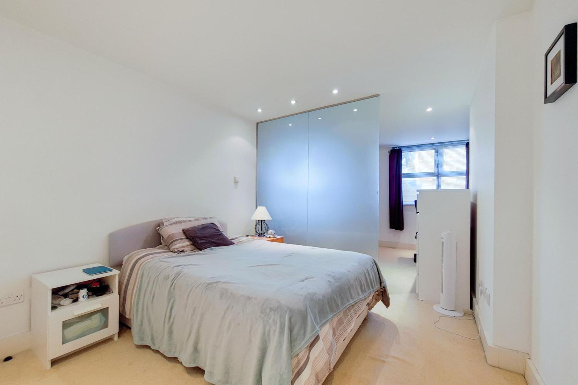 South Kensington - Point West Residences Lägenhet *