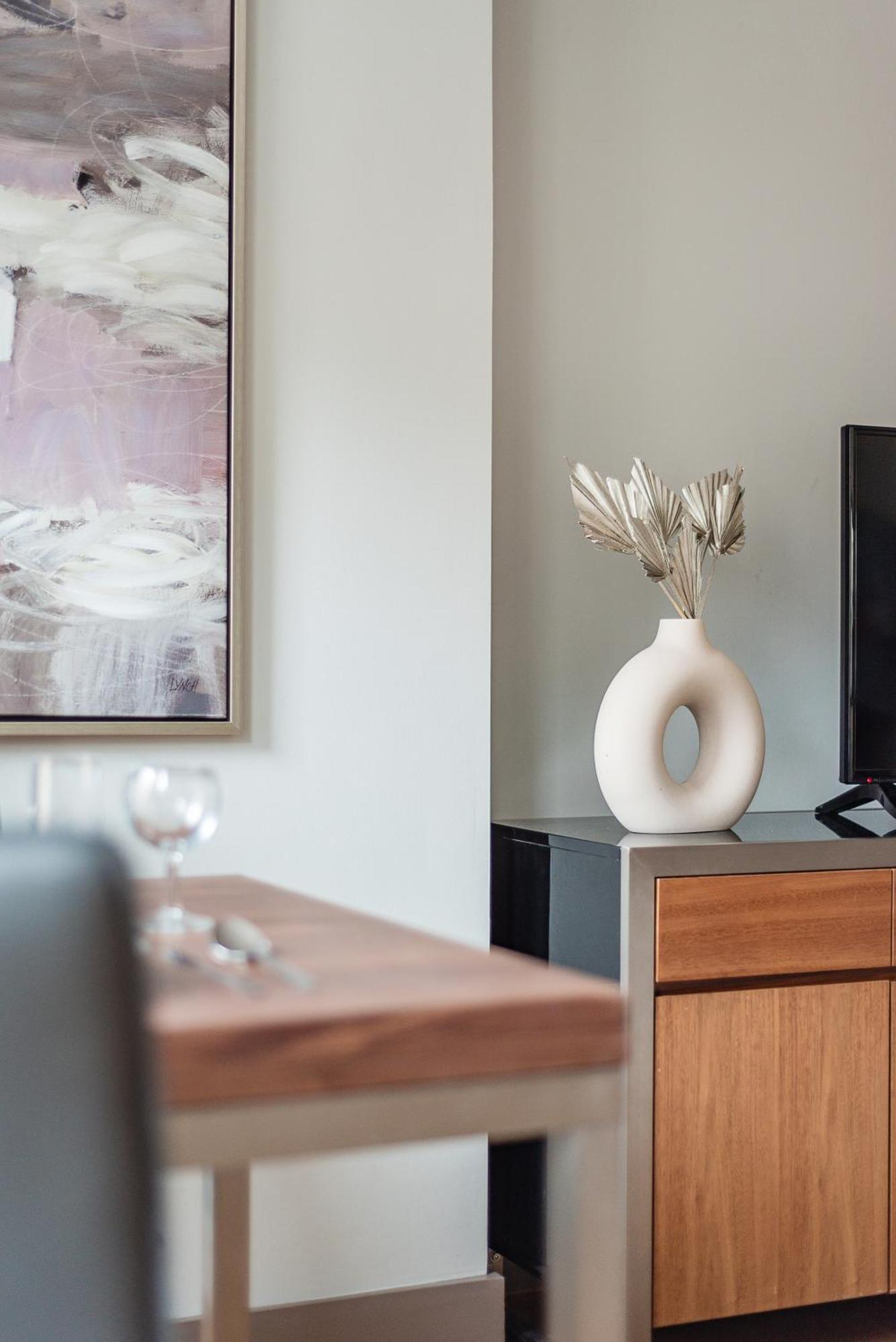 Arcore Premium Apartments: Mayfair * Londra