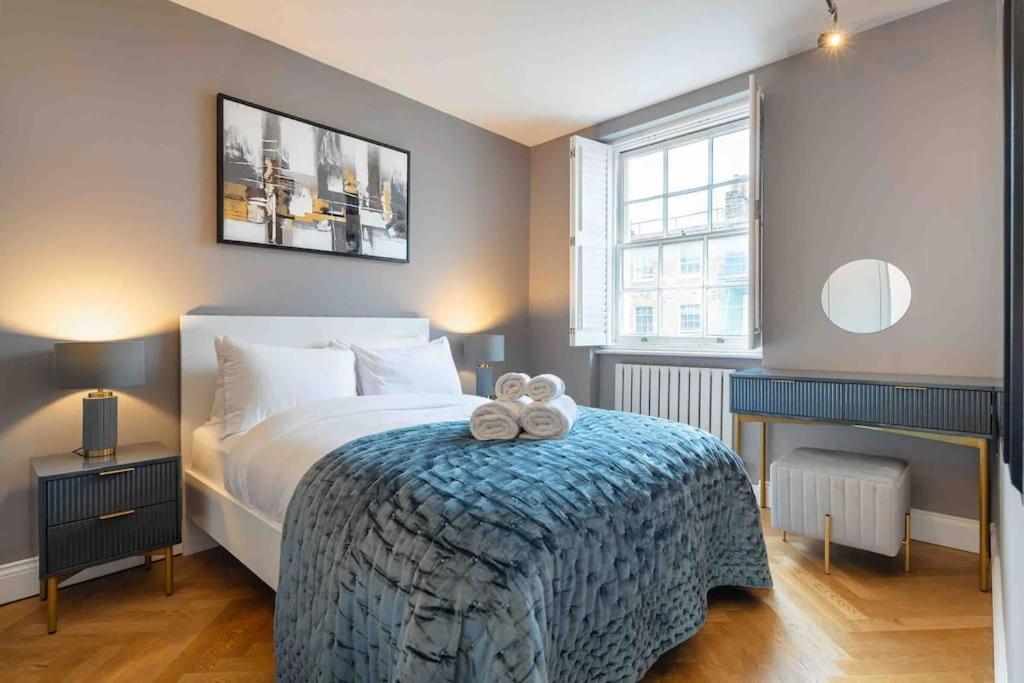 Baker St / Marylebone / Sherlock Holmes 3bed2bath Lejlighed *
