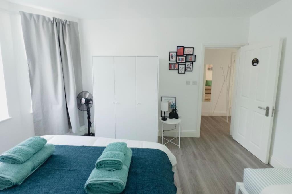Cosy 1-bed Flat 30min To & Parking * Londen
