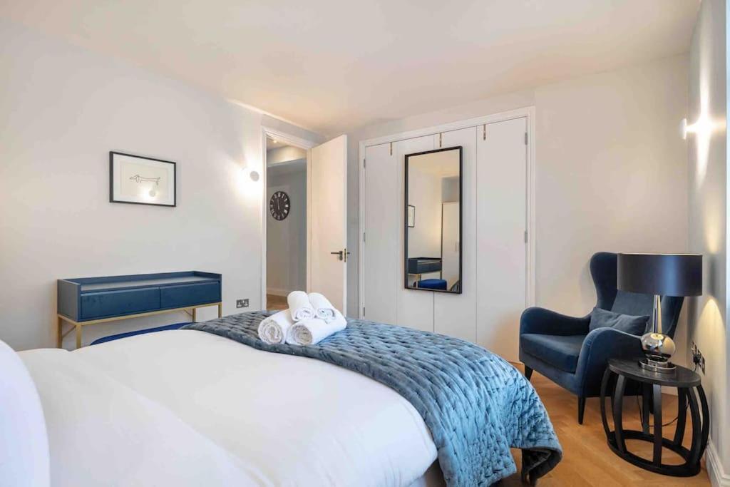 Baker St / Marylebone / Sherlock Holmes 3bed2bath Lejlighed *
