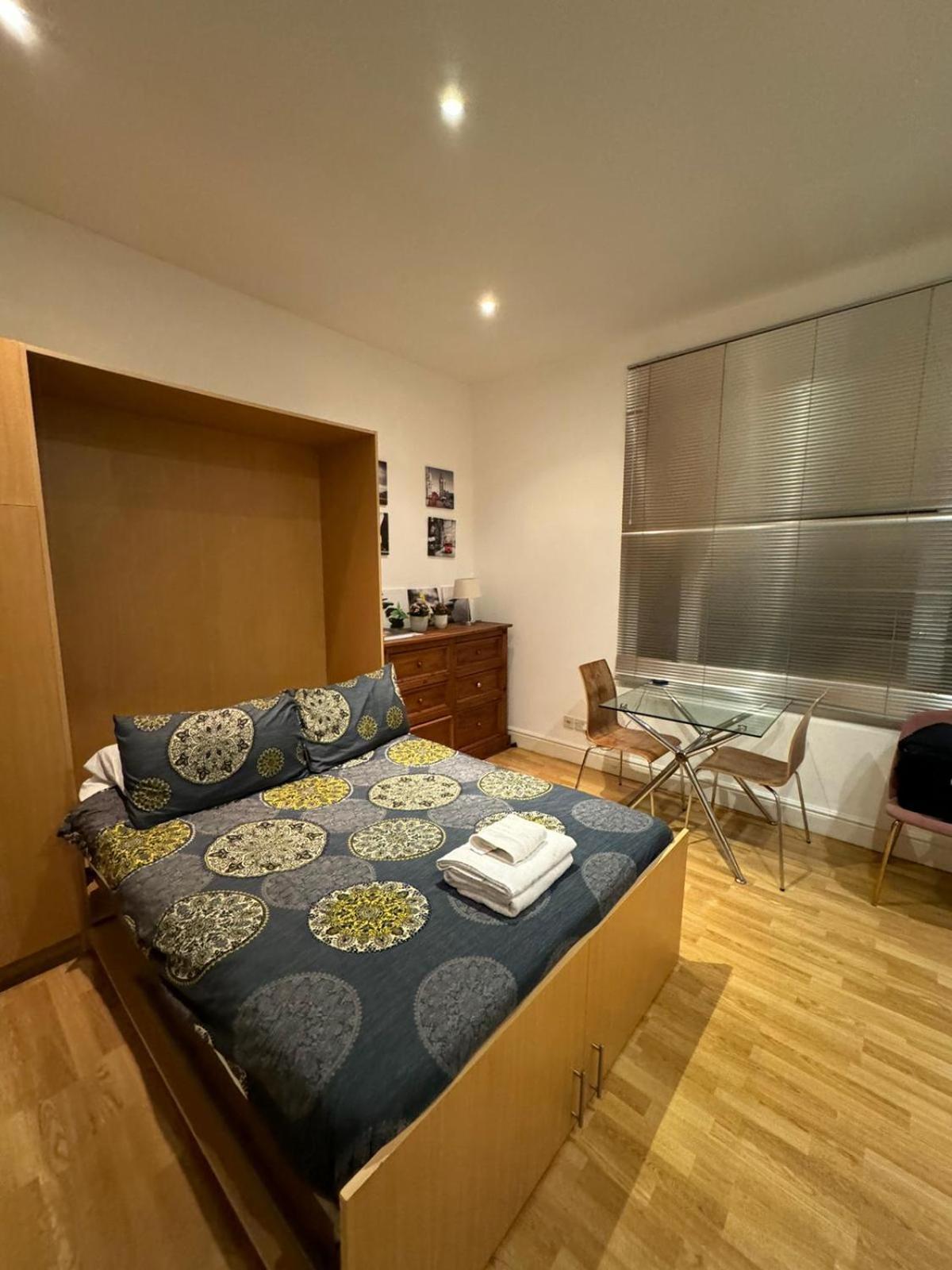 Gloucester Road Studio London
