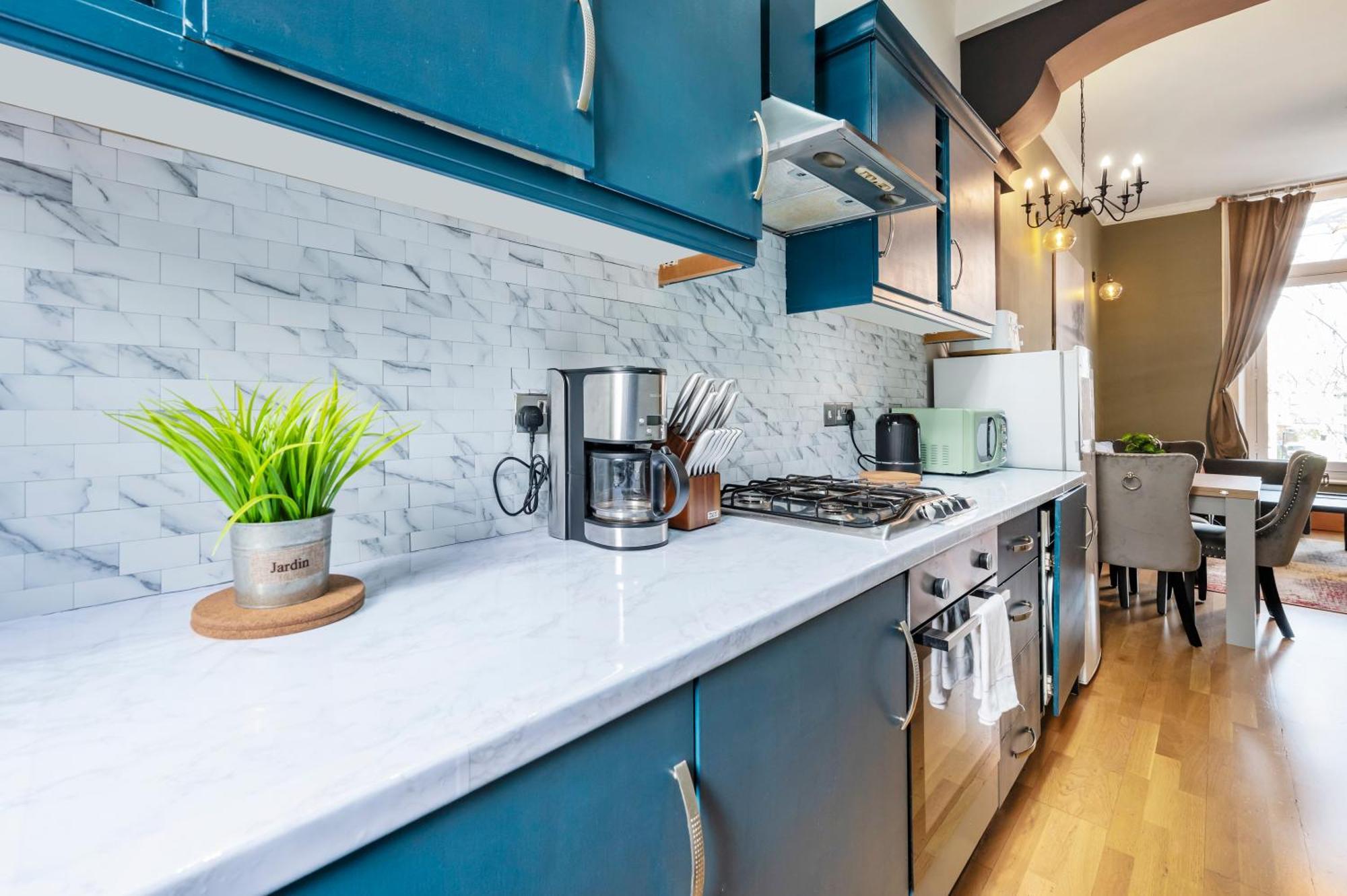 2 Bedroom In Center Of * Londen