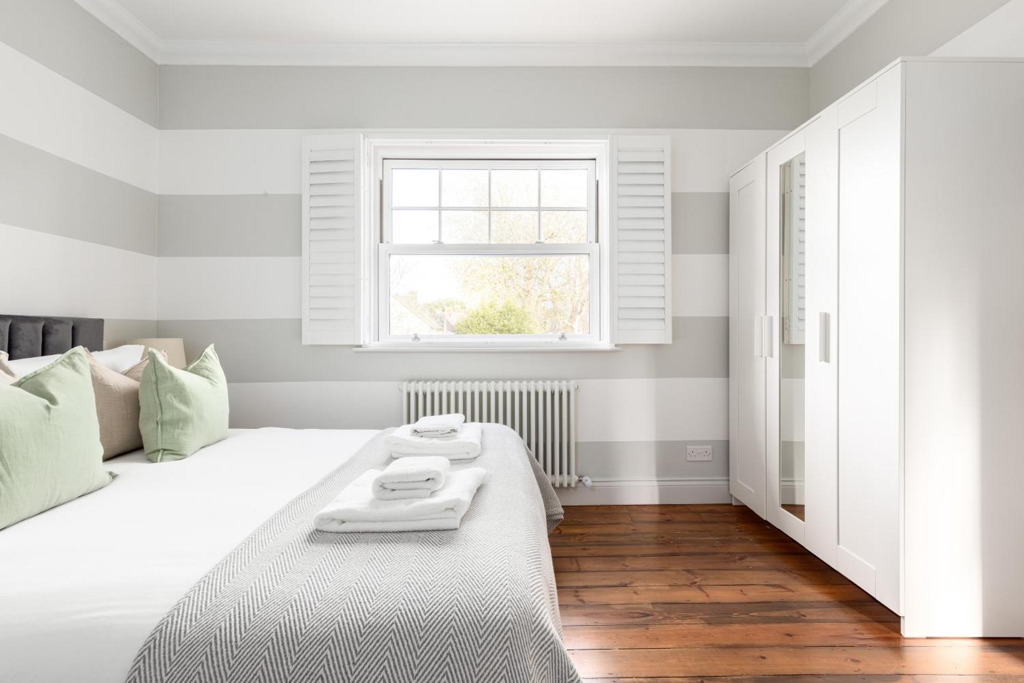 The Putney Apartment