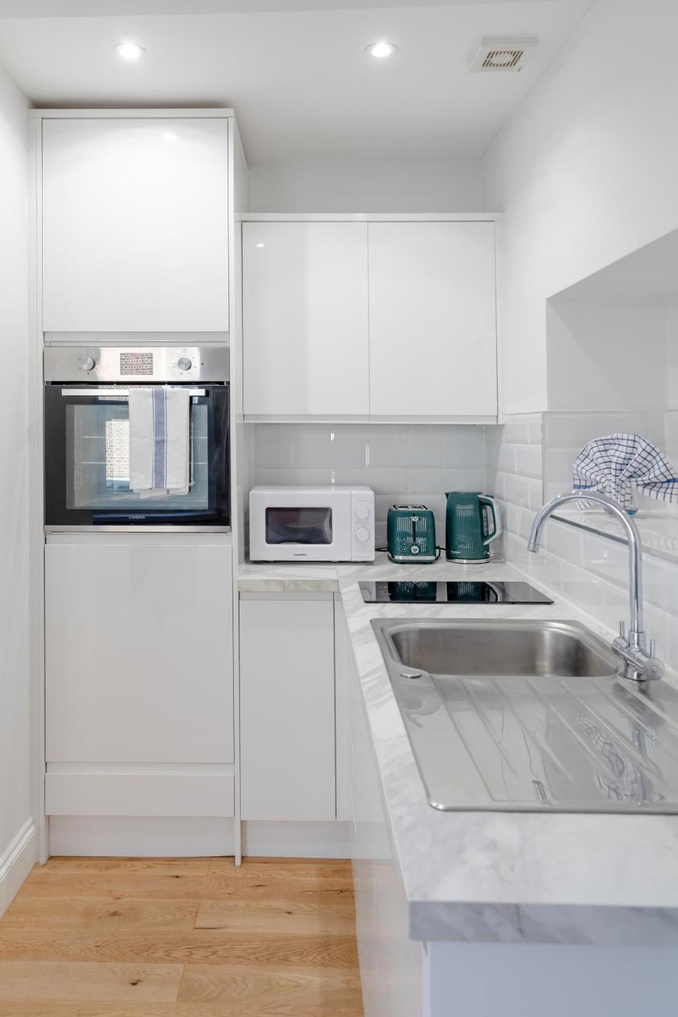 Apartment Hafh In Paddington - Double 3 *