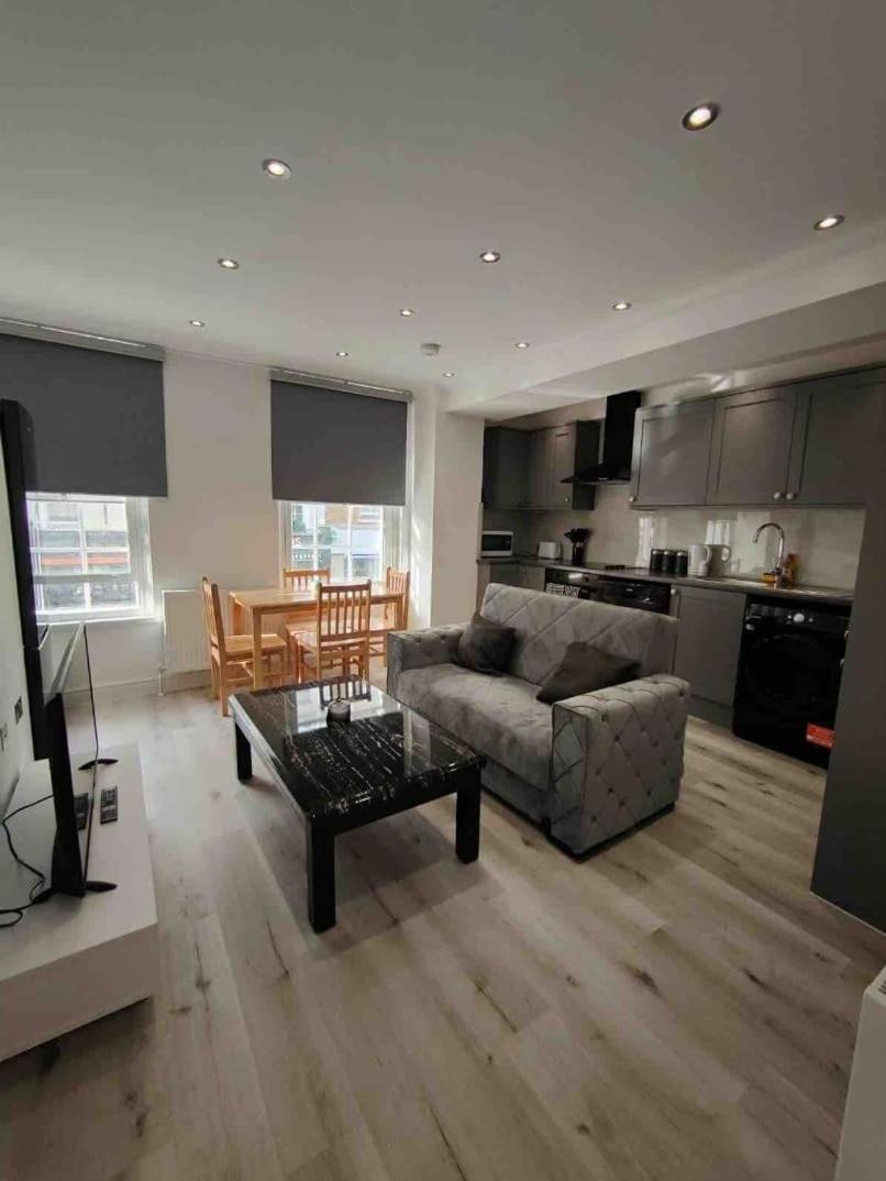 Apartment Flat 5 Crawford