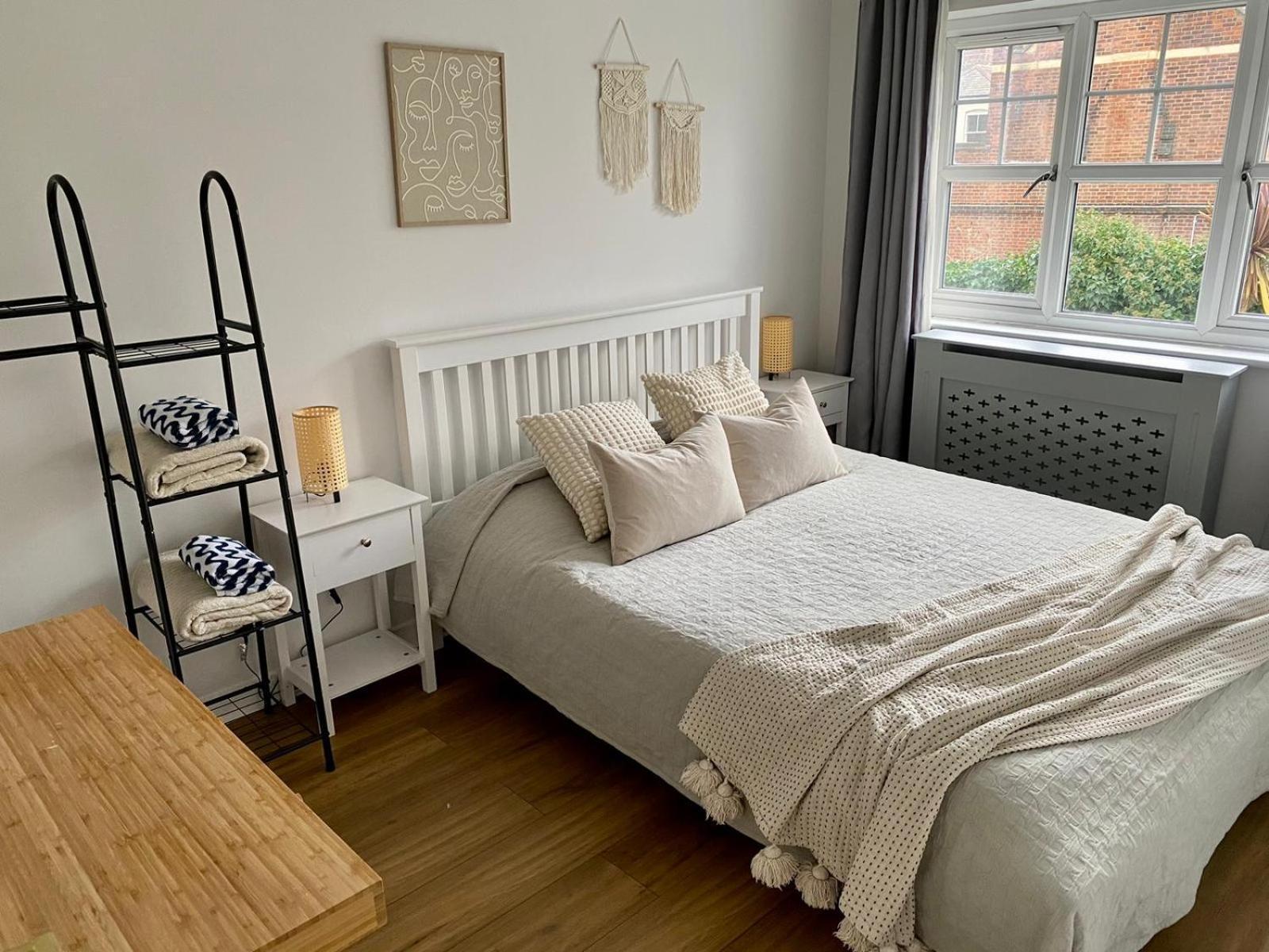 Hébergement de vacances 3 Bedroom House 2 Stops From Bridge Londres