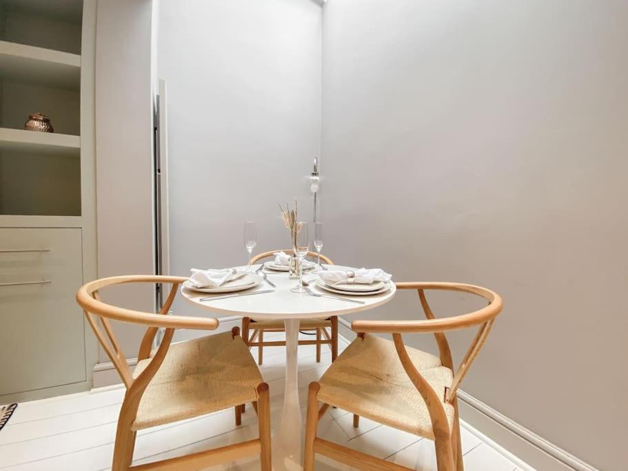 Leilighet Gorgeous House In Heart Of Notting Hill London
