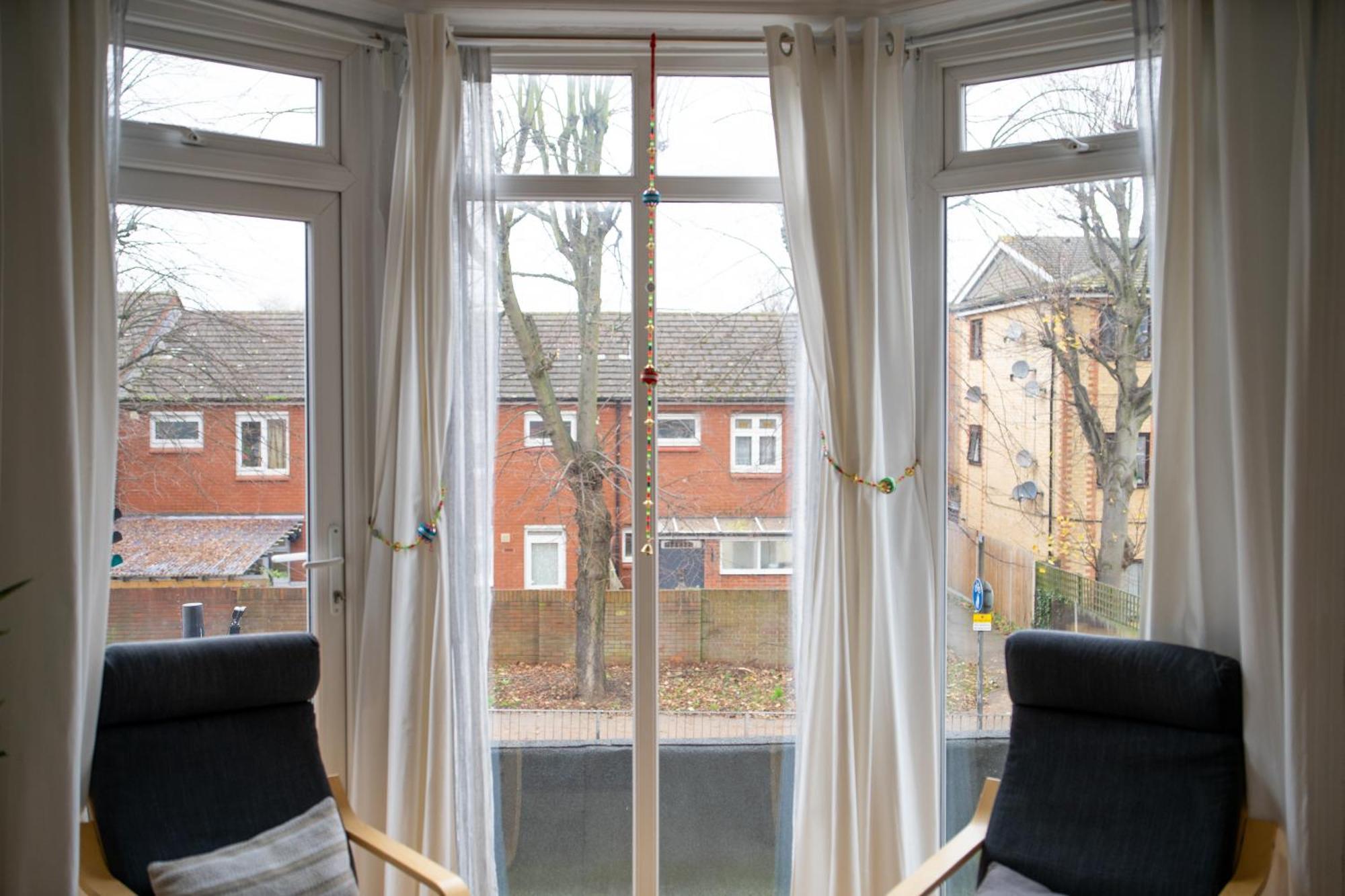 1 Bed In London, 10 Minutes From Bridge * London