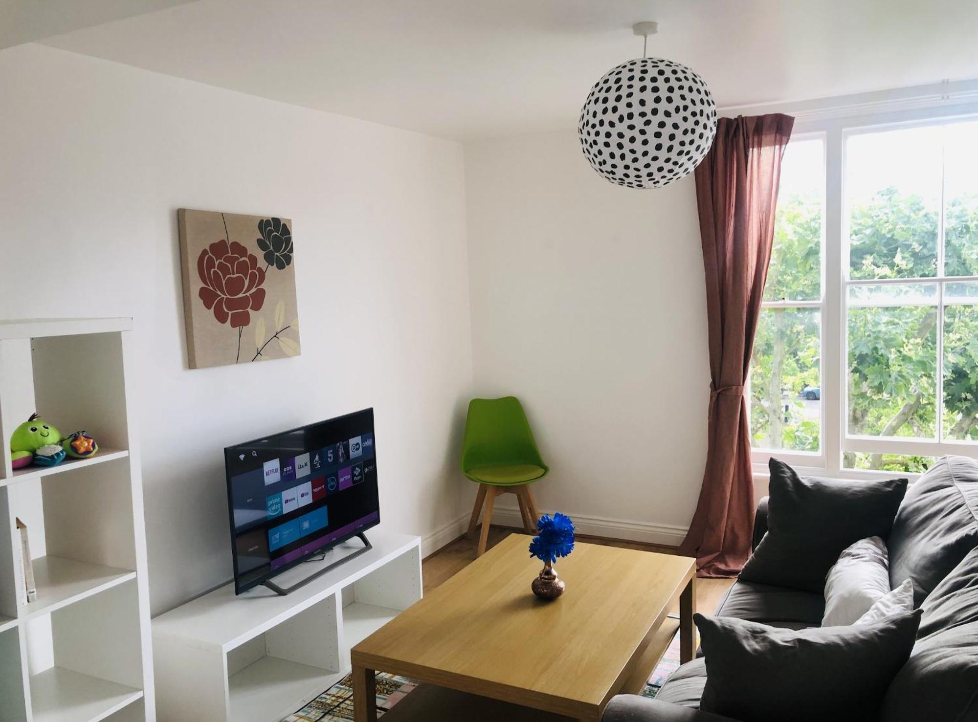 Peaceful Flat In Appartement *