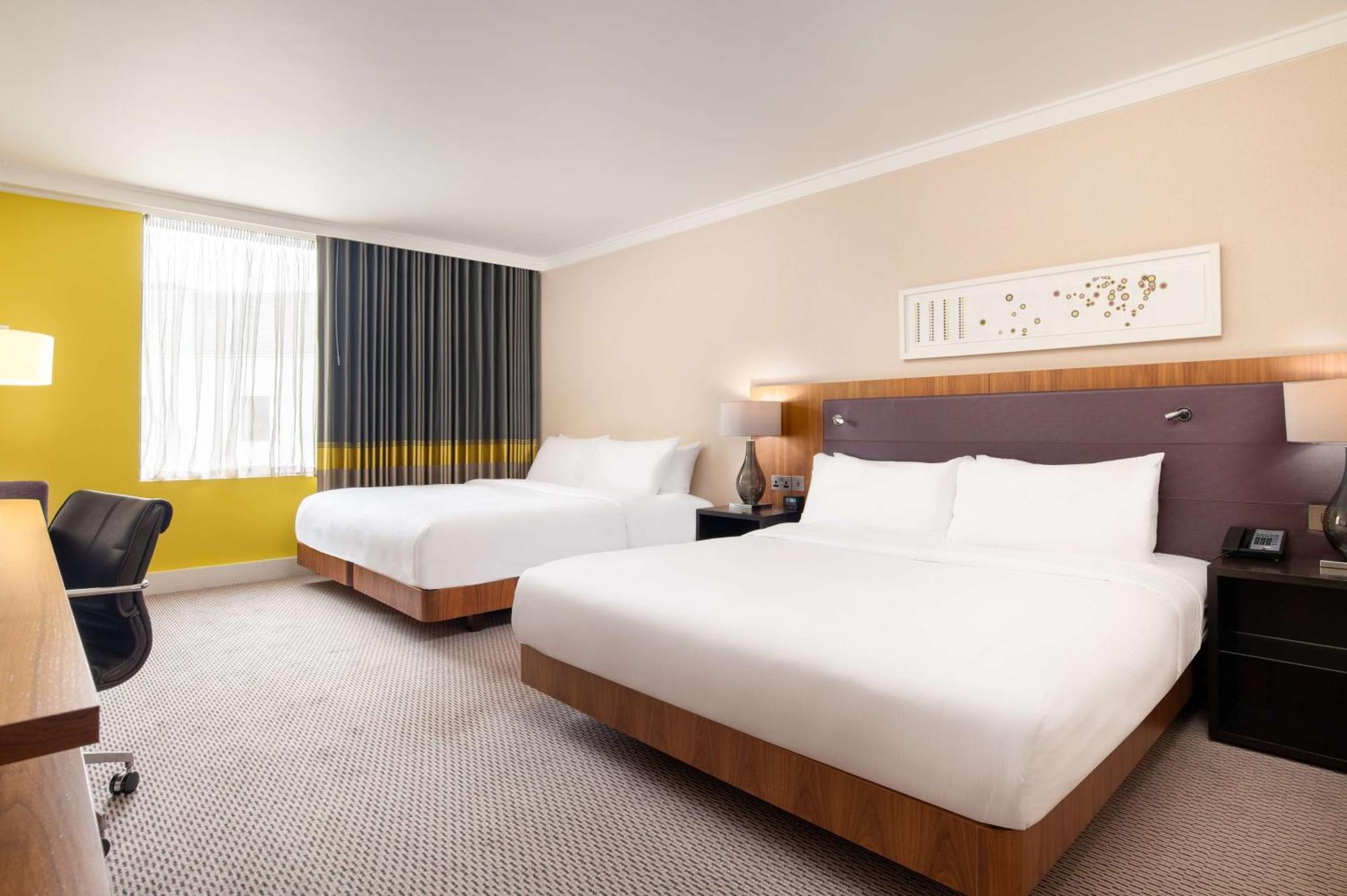 Hilton Wembley 4*