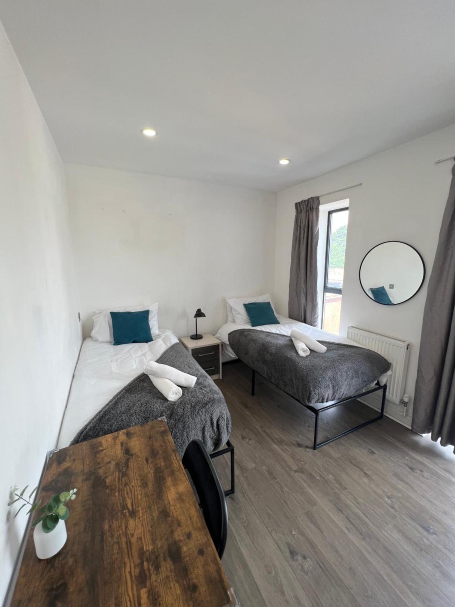 Feriehus 3bed Flat 3wc And Great Location Near Excel City Airport O2 And Canning Town Station *