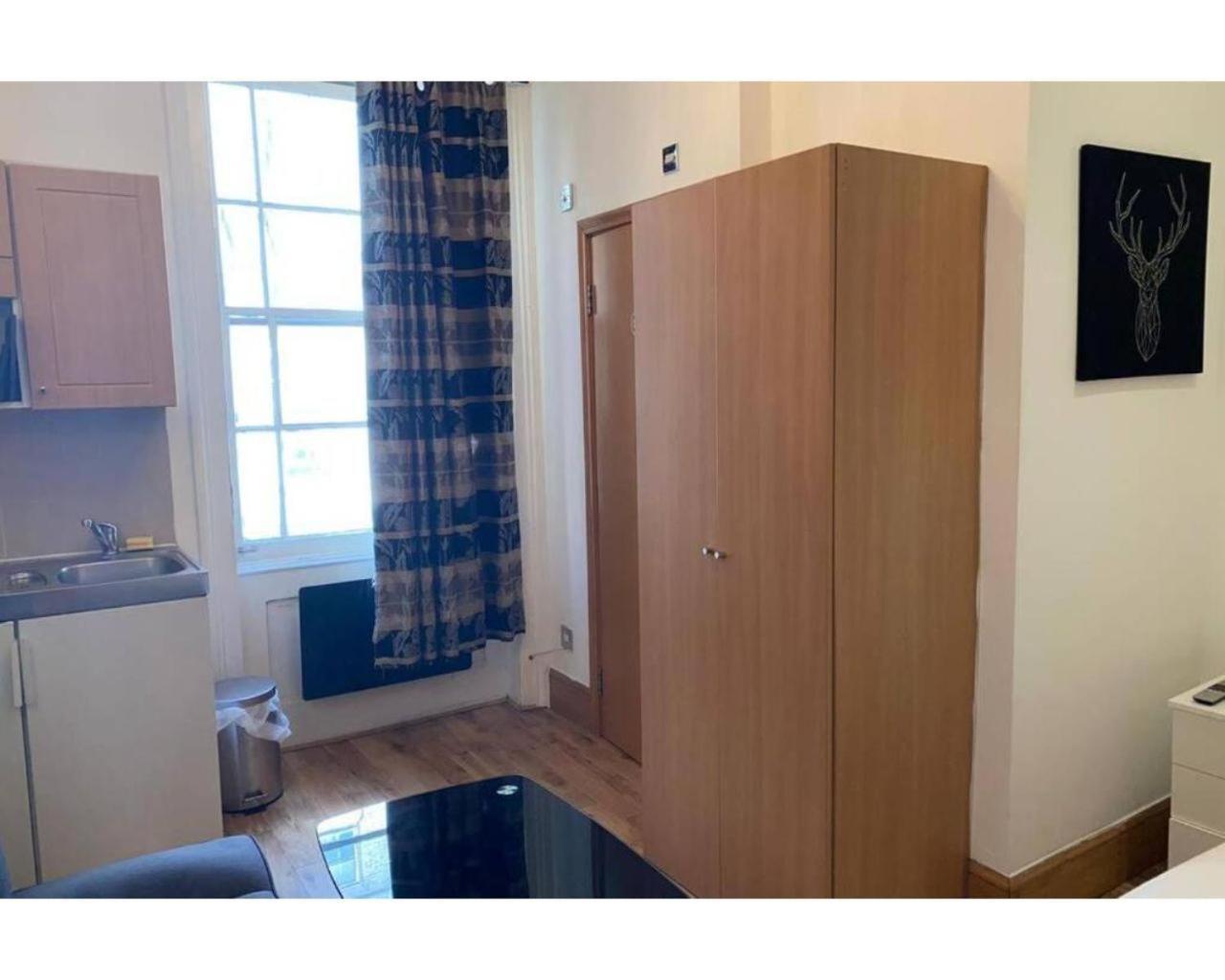 80 Inverness Terrace * London