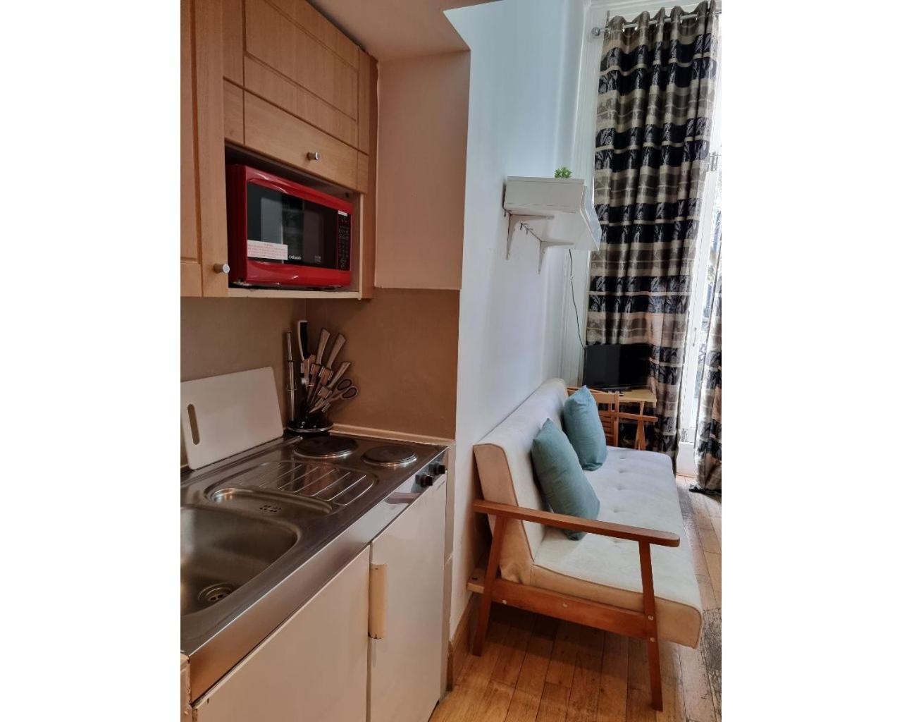 80 Inverness Terrace