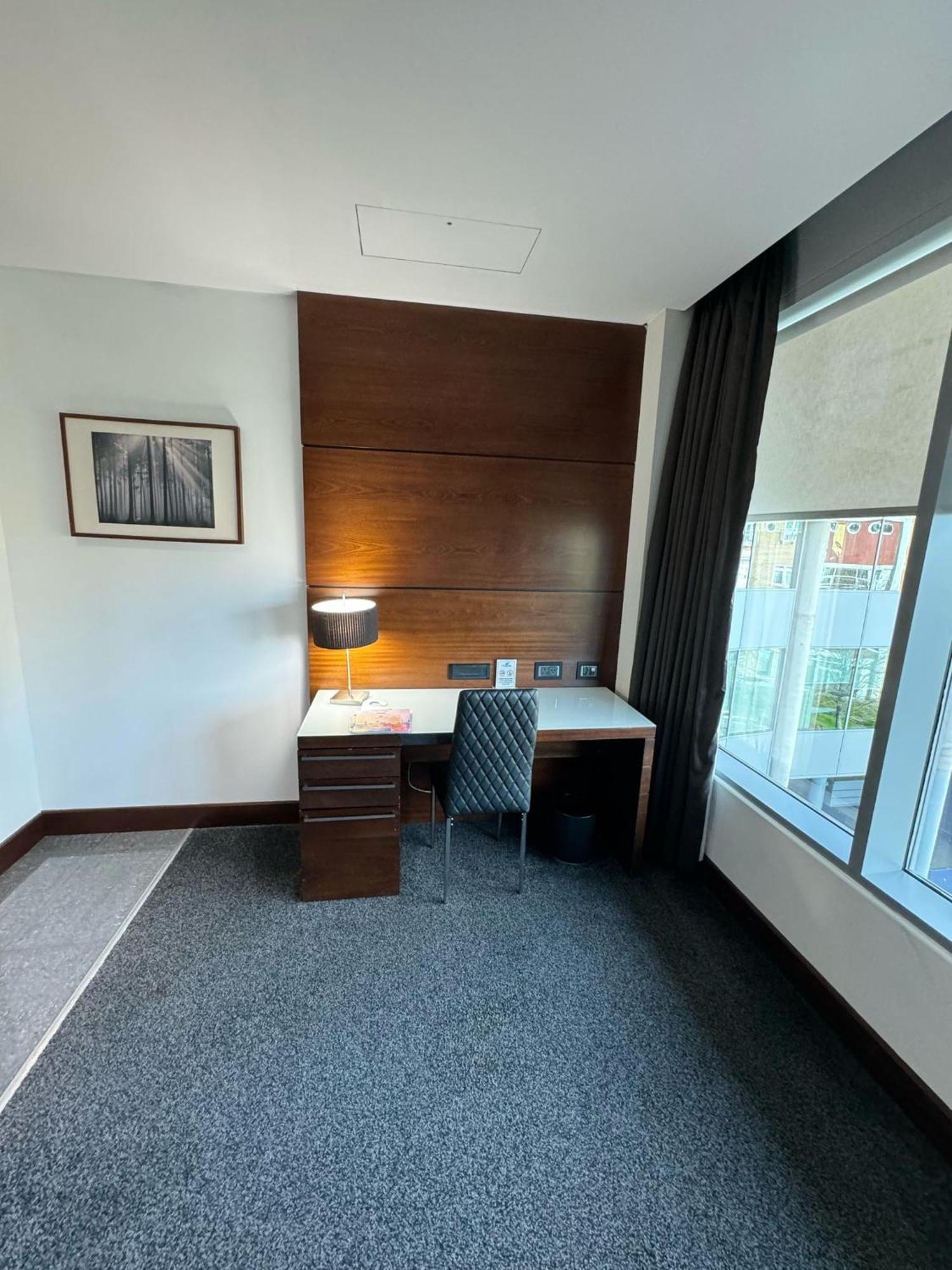 Hotel Rafayel &