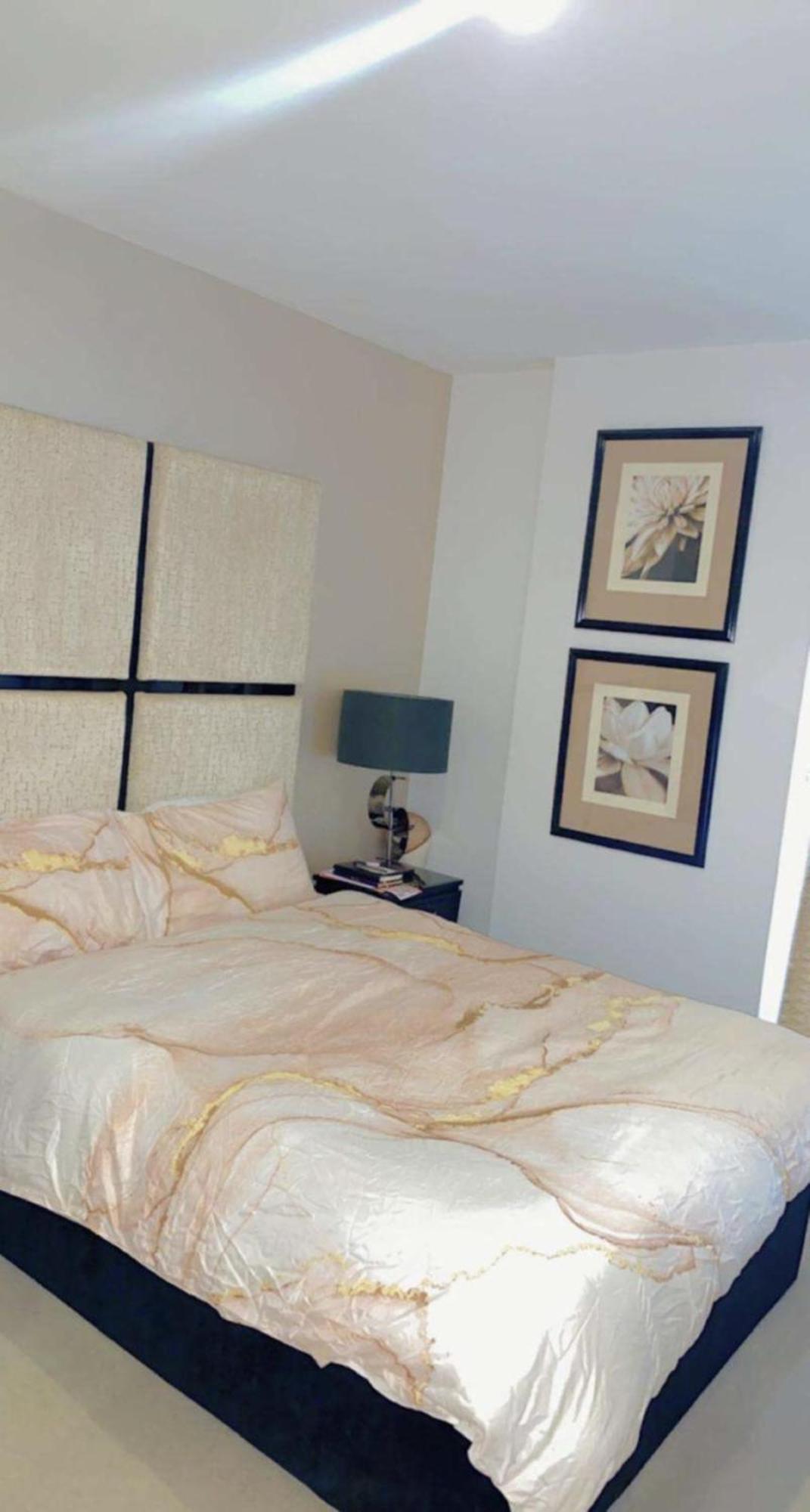 Impeccable 1-bed In Apartment *