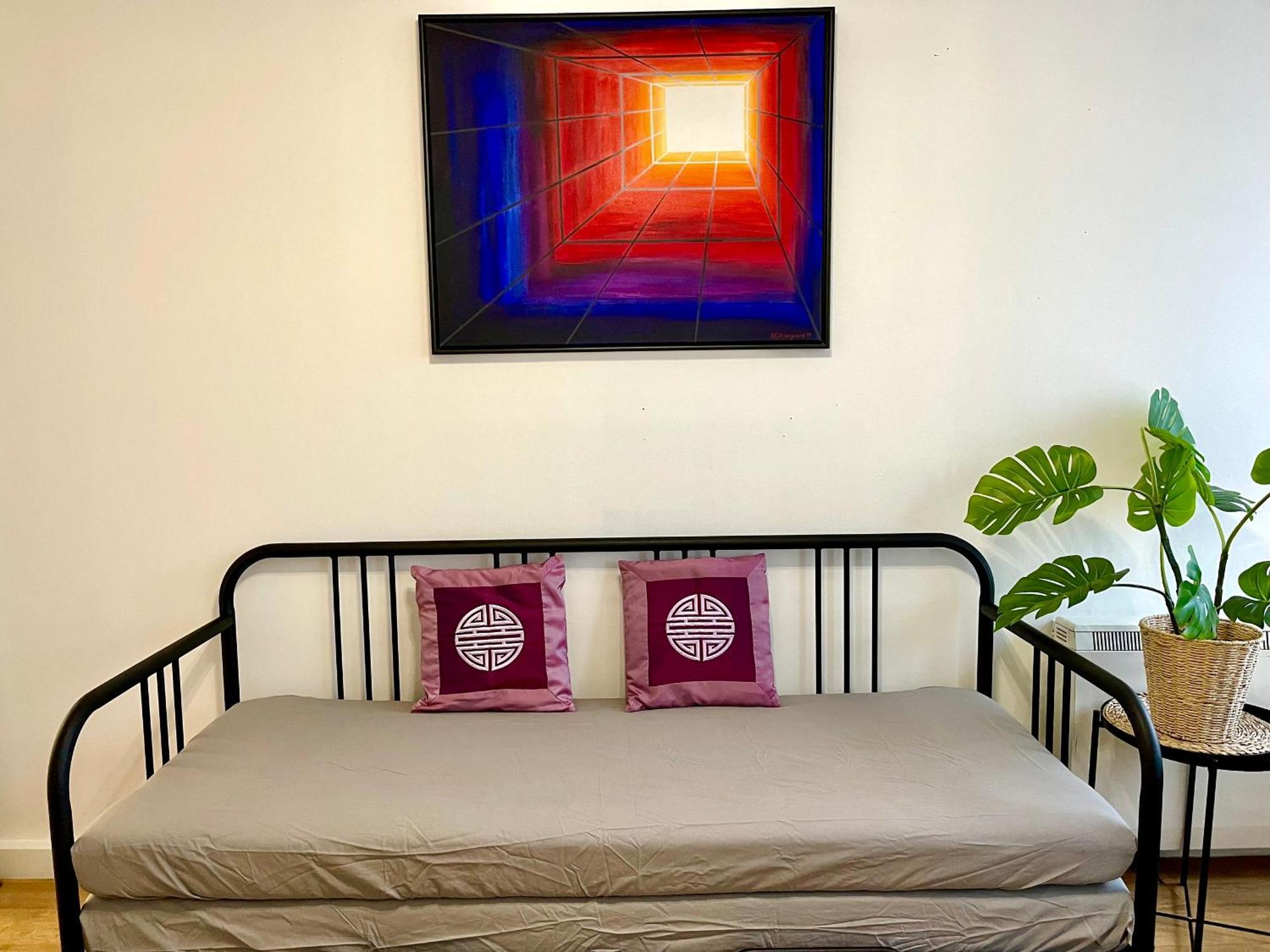 Apartment West Central Flat In With Patio London