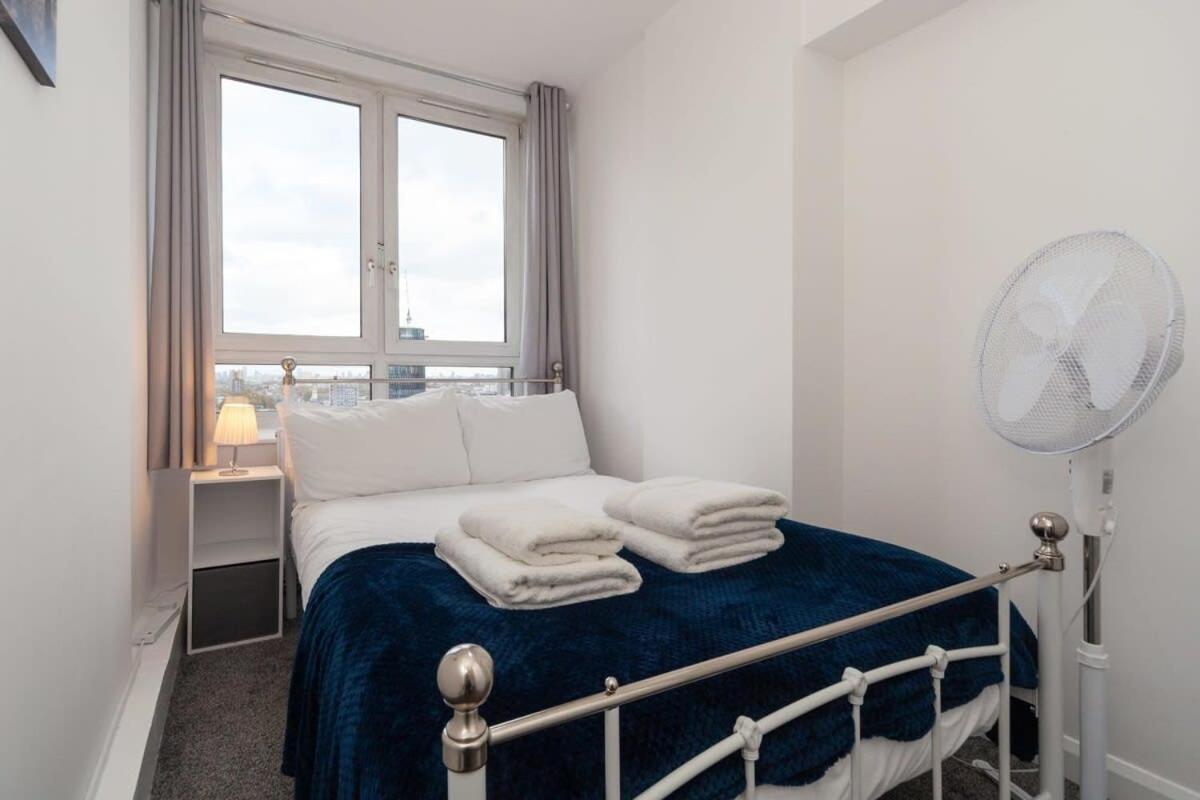 3 Bedroom Old Street - Amazing Views Lägenhet *
