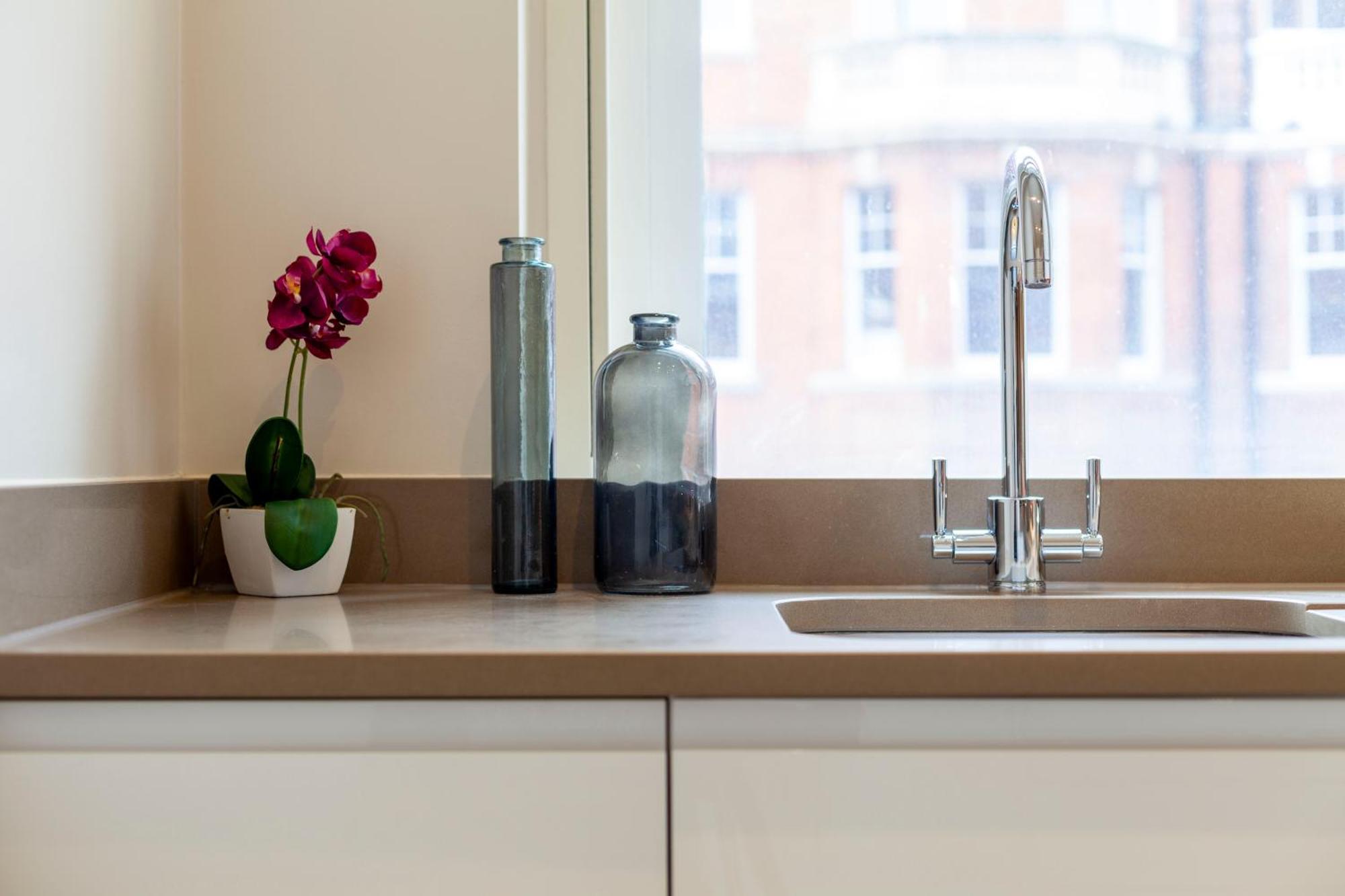 Appartement Elegant 1br Flat In Prime Mayfair I Smarthost Londen