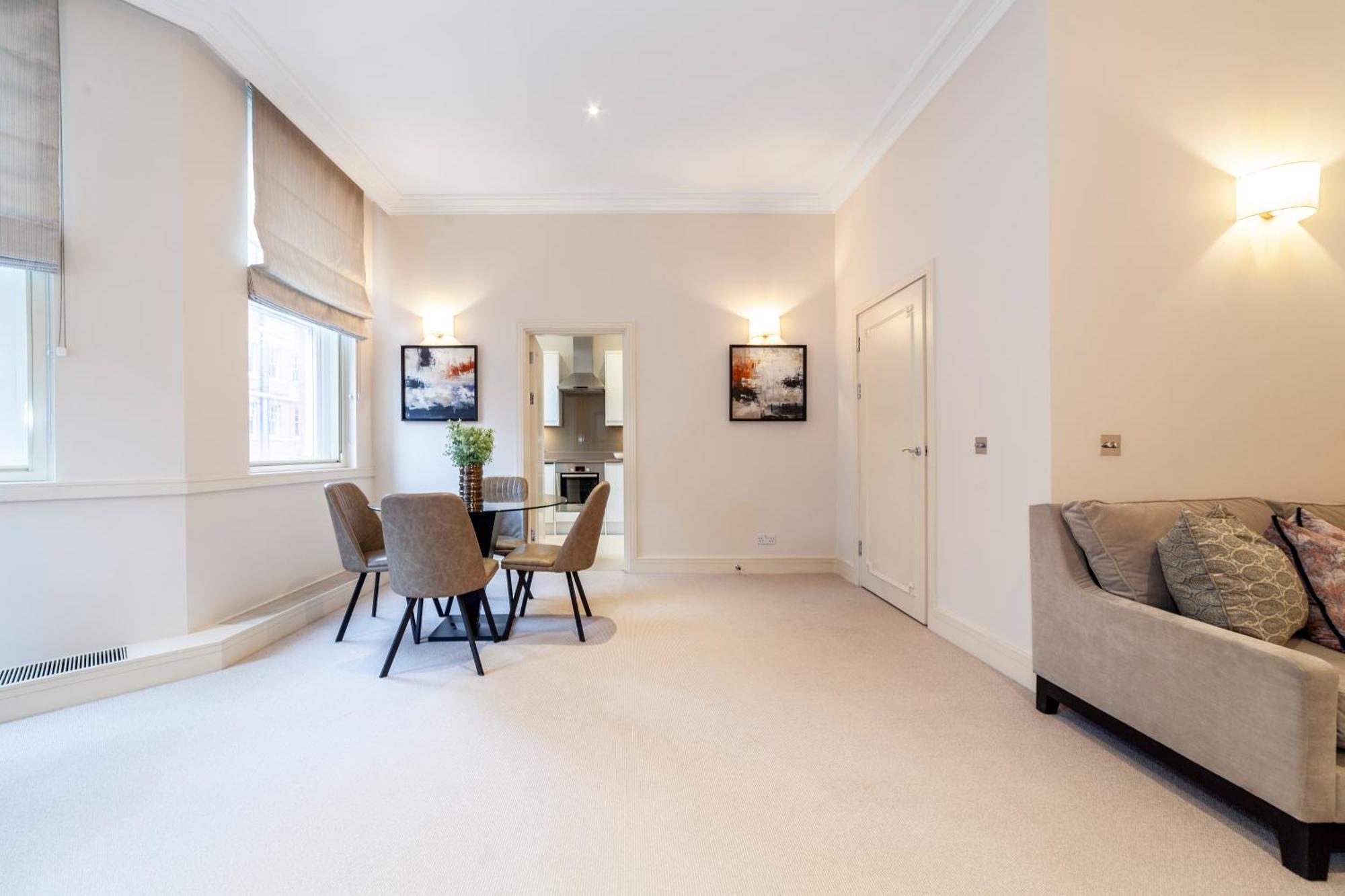 Appartement Elegant 1br Flat In Prime Mayfair I Smarthost Londen