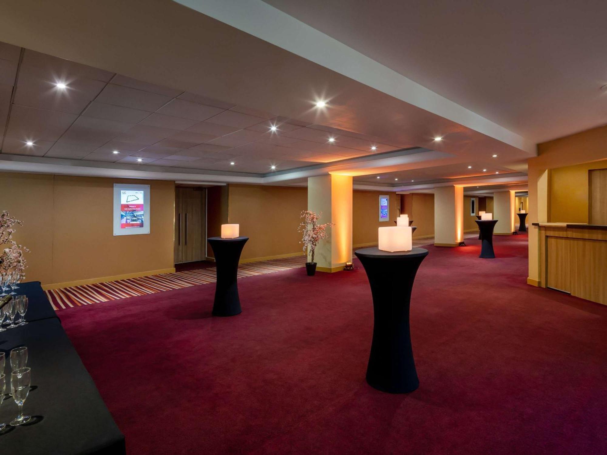 Ibis Earls Court Hotel 3*