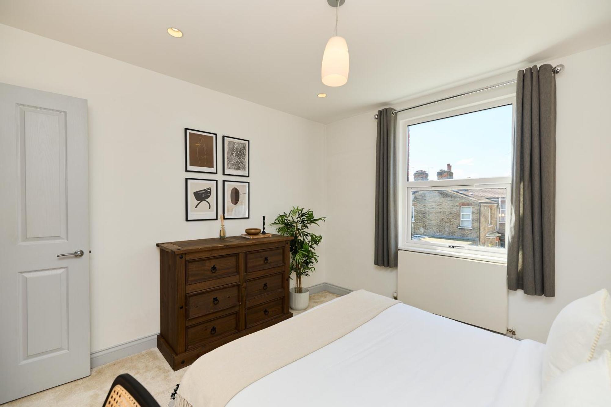 Lägenhet The Leghorn Quarters - Modern 3bdr With Balcony London