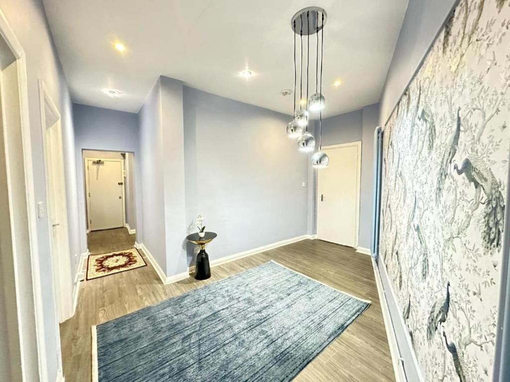 Lejlighed Three Bedroom Near Mayfair London