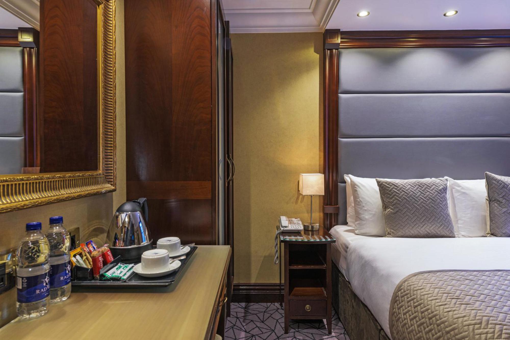 Hyde Park International 4* Londen