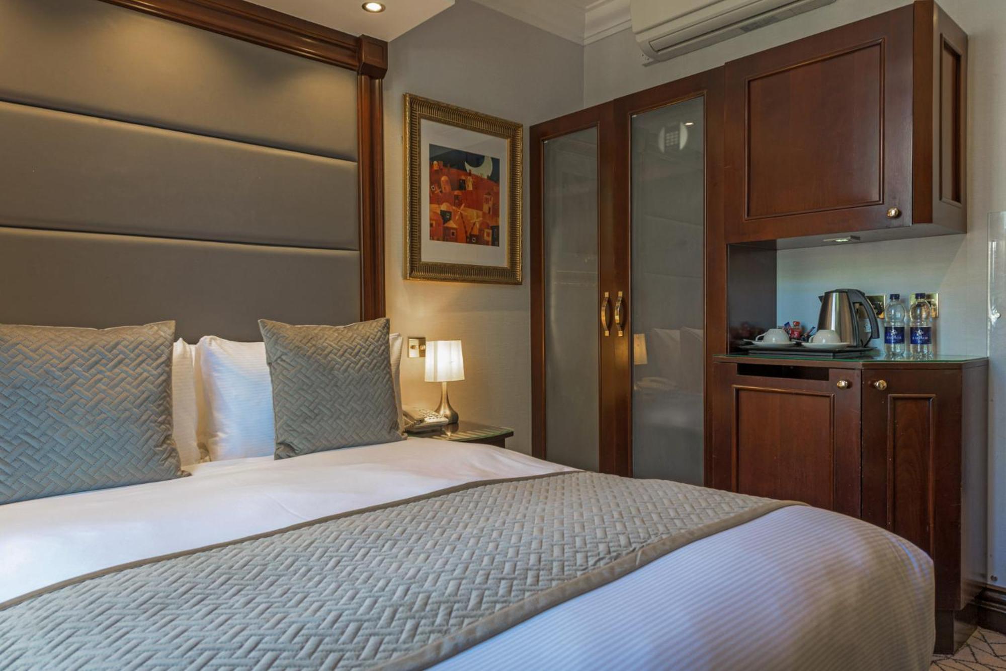 Hyde Park International 4* Londen