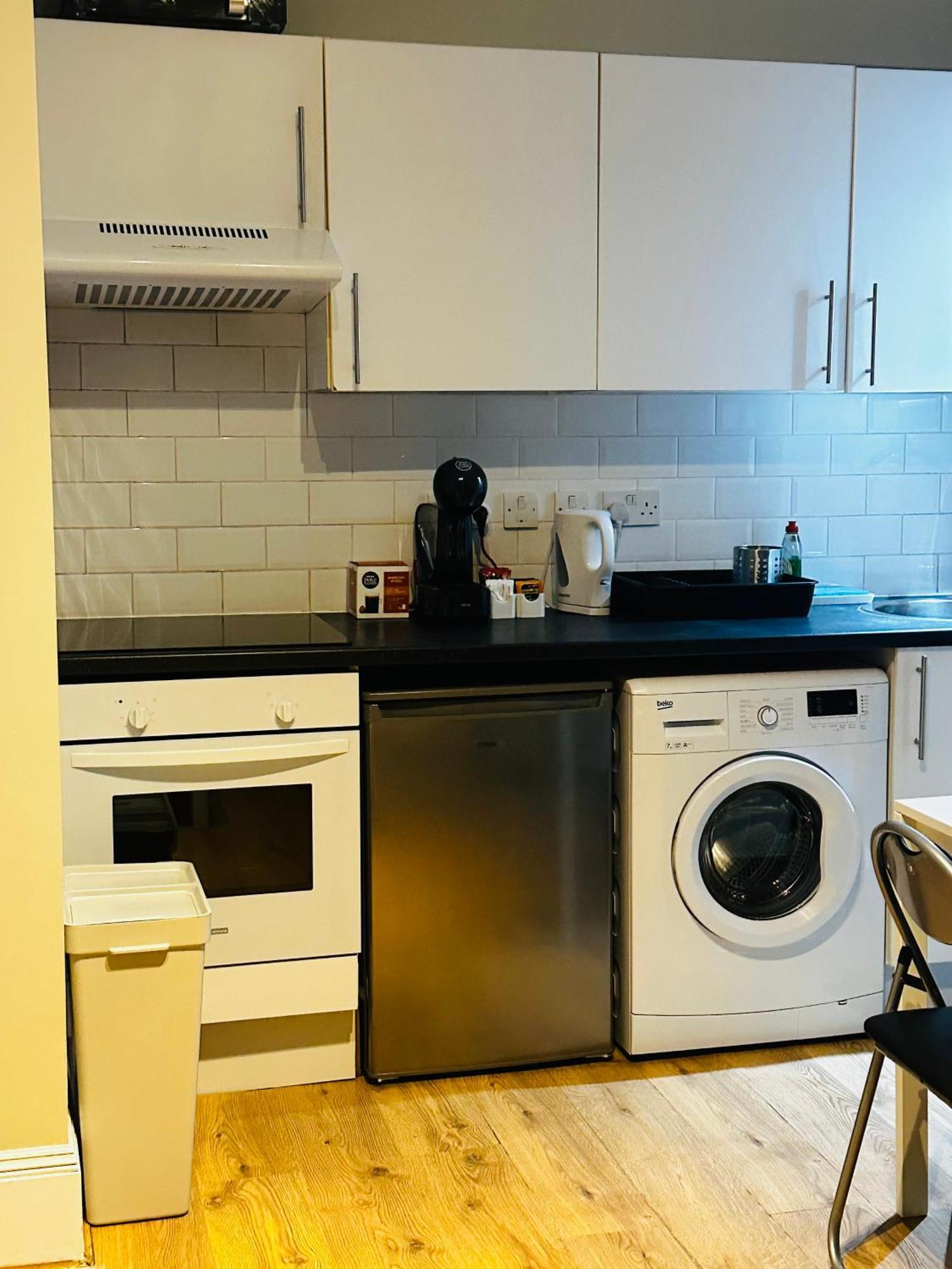 London Apartment * London