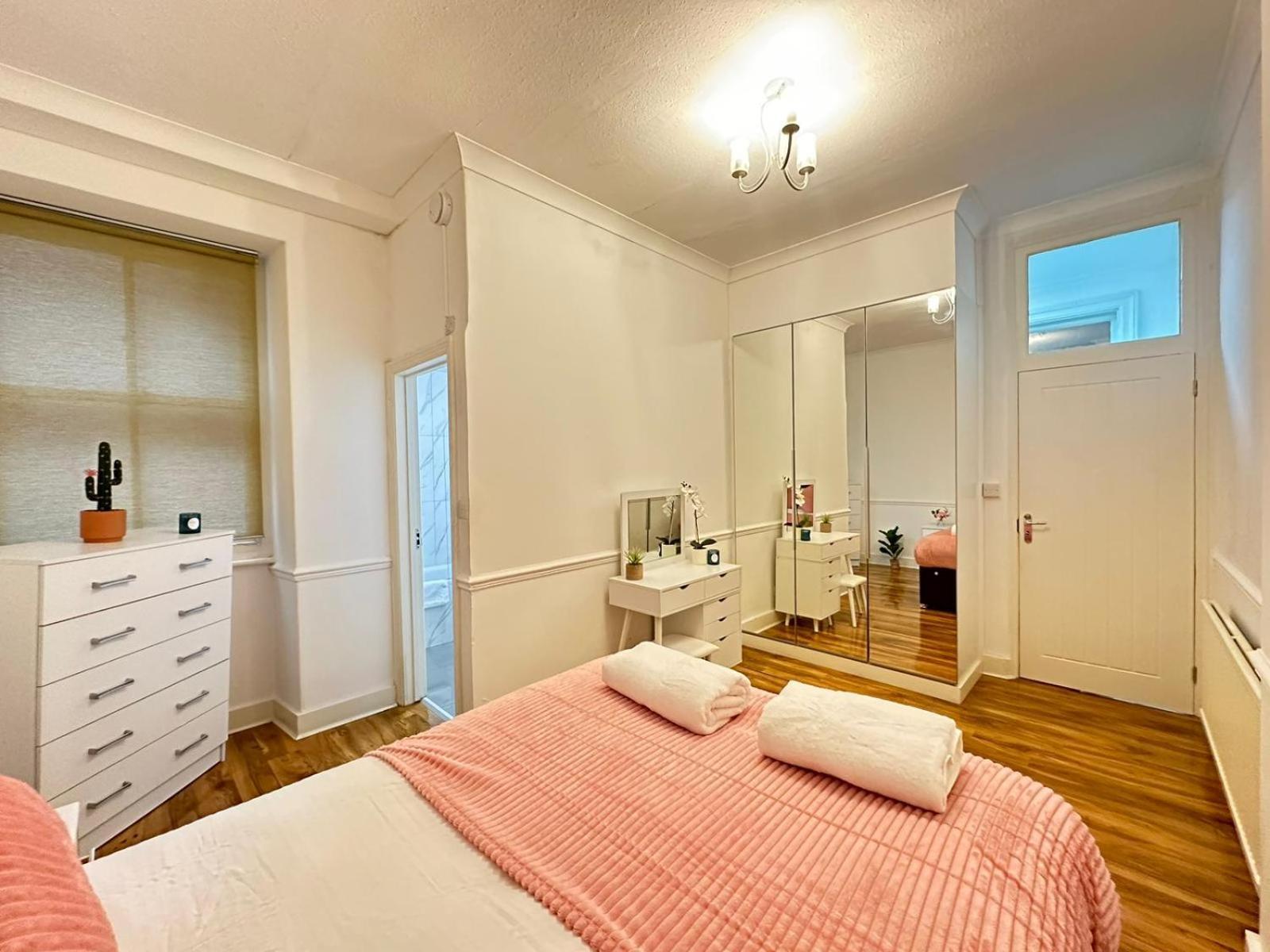 Oxford Street Four Bedroom Luxury * Londres