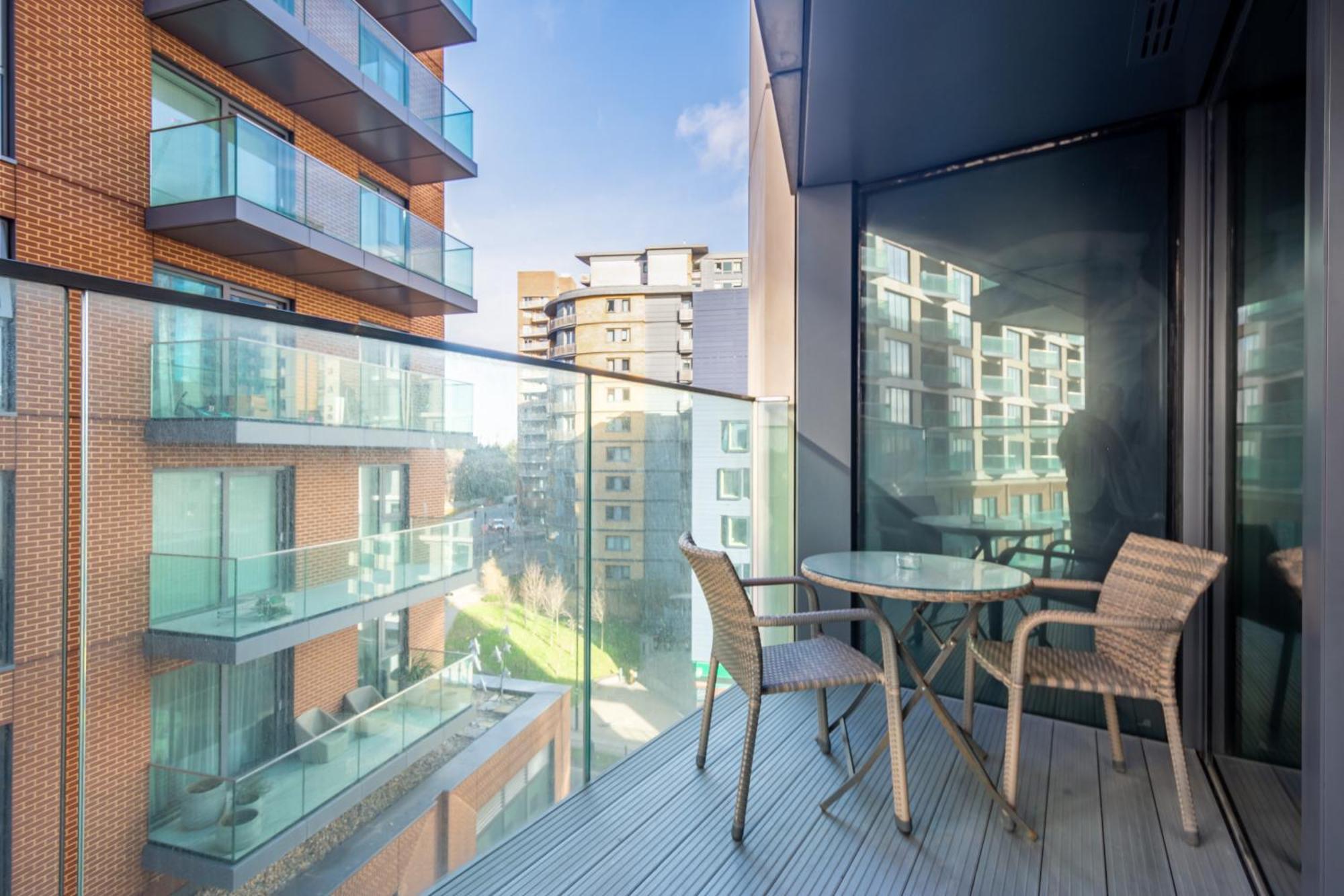 Lägenhet Mysquare Modern One & Two Bedrooms Flat In North Acton Close To Ealing