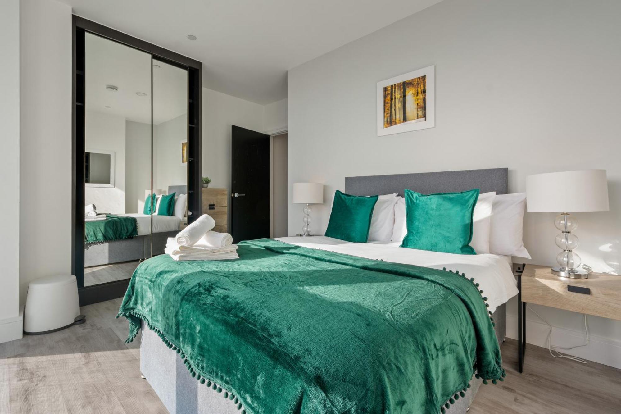 Mysquare Modern One & Two Bedrooms Flat In North Acton Close To Ealing Lägenhet London
