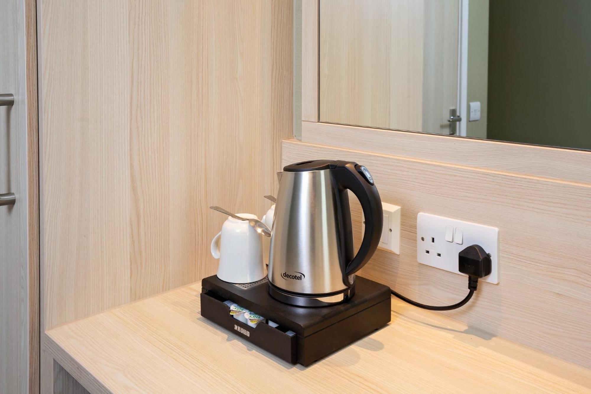 President Hotel London