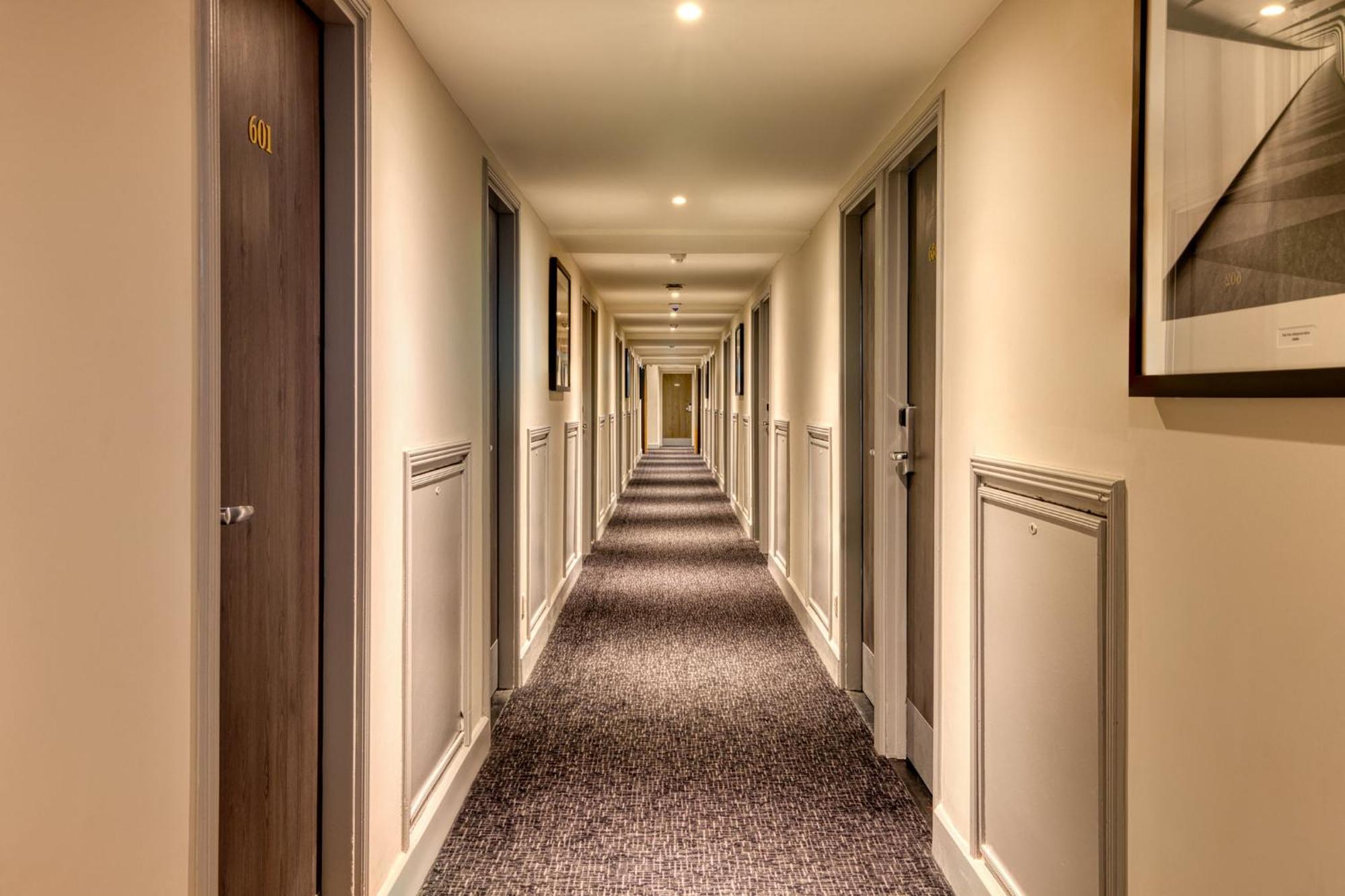 Hotel President London