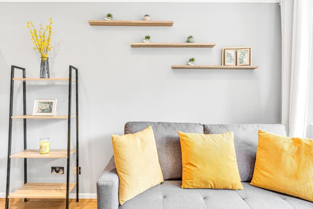 Appartamento Luxstay Earls Court - Sleeps Up To 7 *