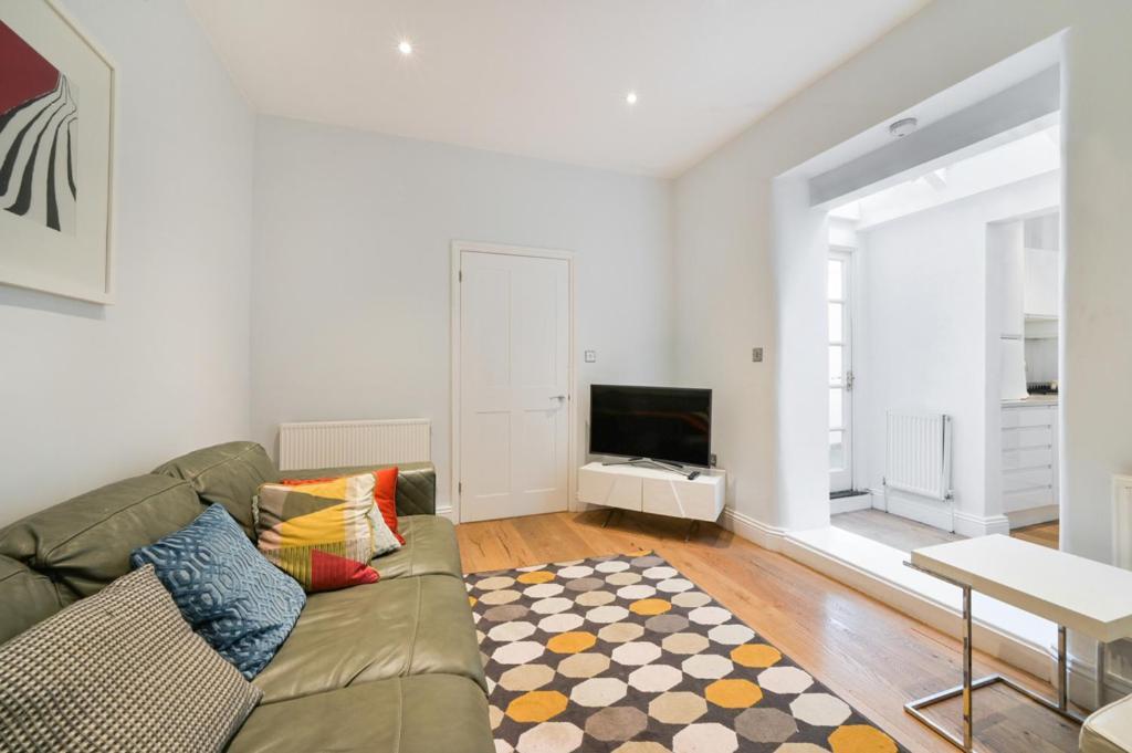 Lejlighed Cozy Hideaway In South Ken!