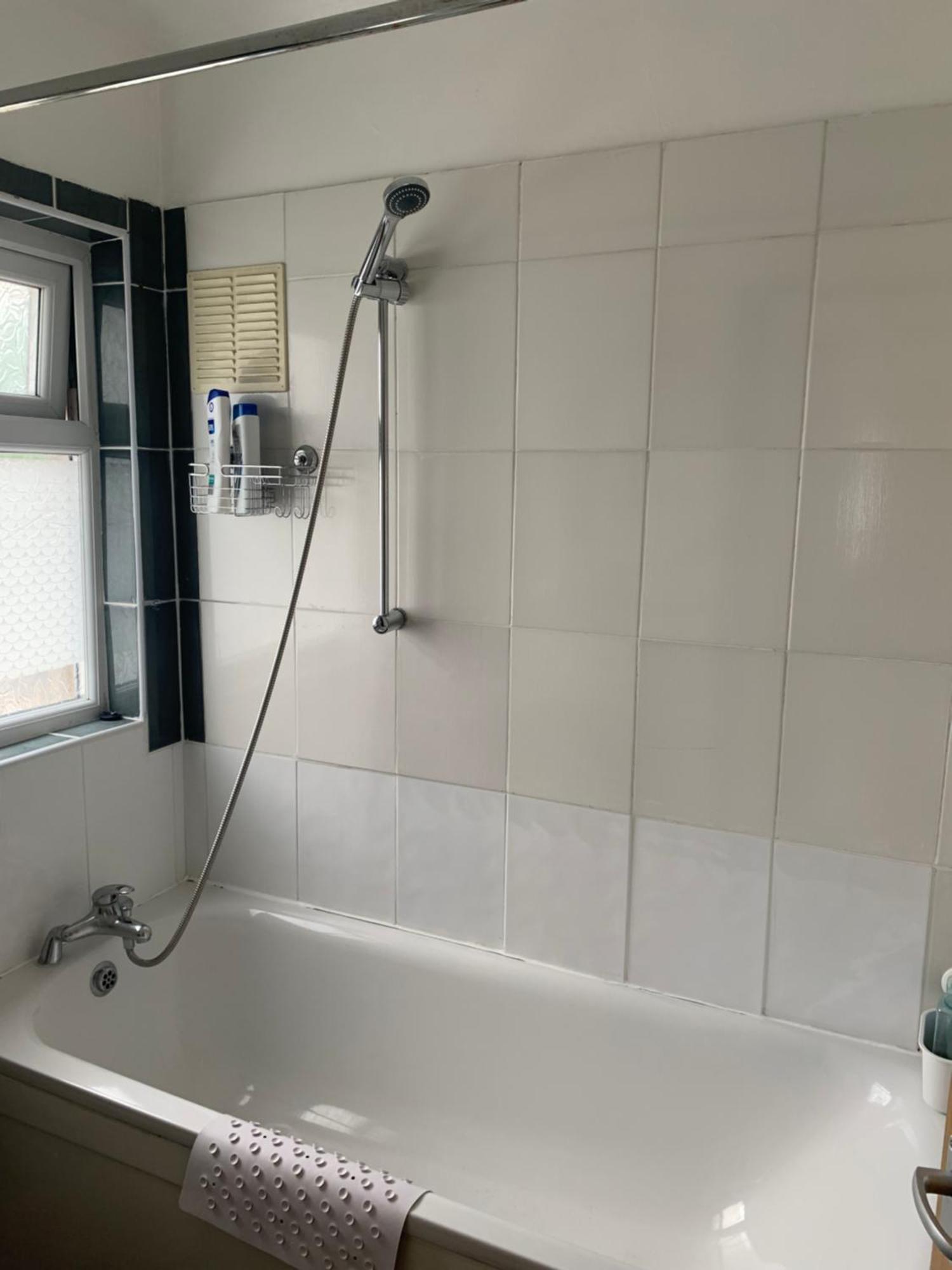 Gasthof Standard Double Near Ovo Wembley Stadium *
